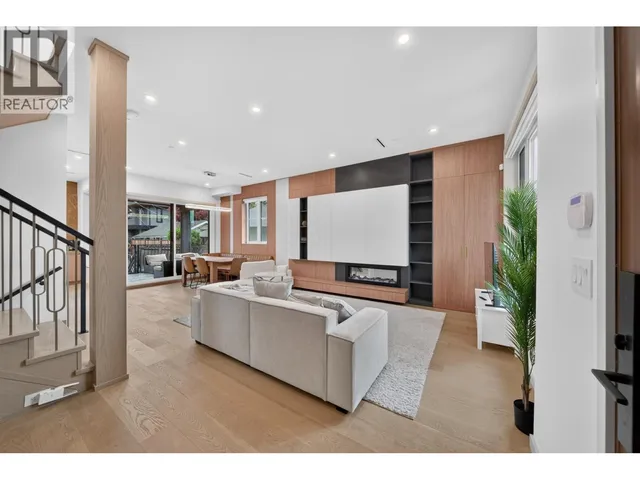 6664 BALSAM STREET, Vancouver 3