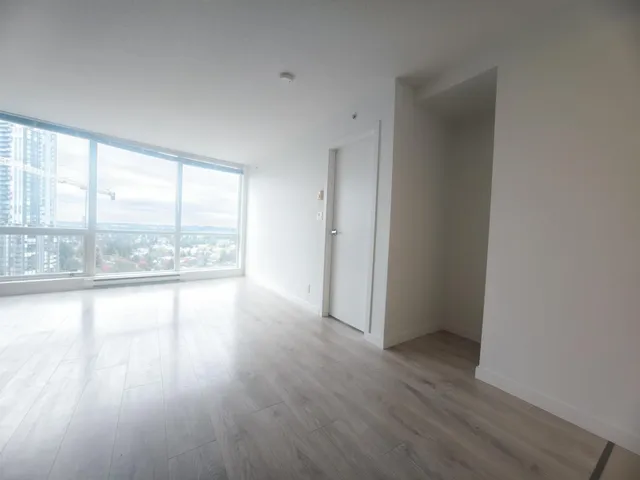 2410 - 13618 100 AVENUE, Surrey 5