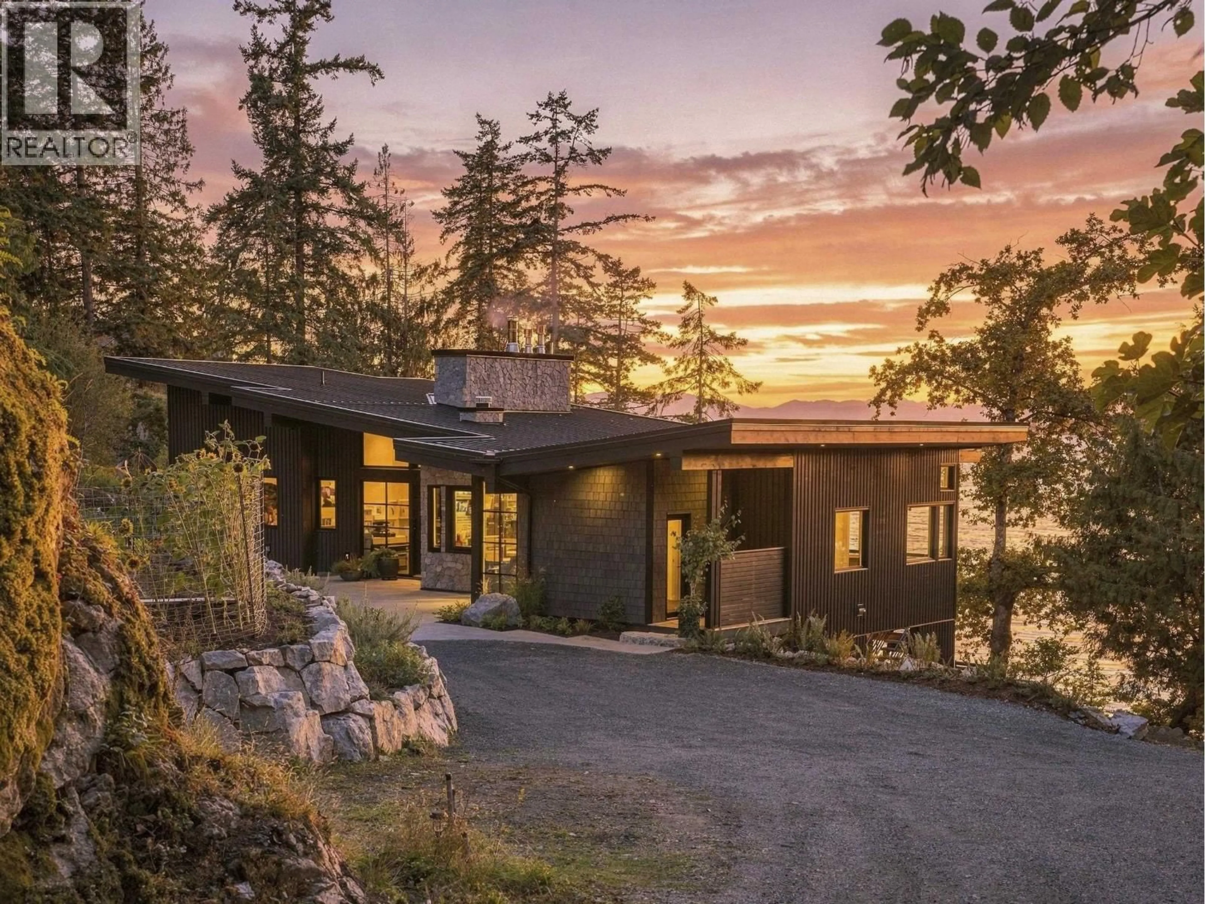 Unknown for 1724 BOWEN BAY ROAD, Bowen Island British Columbia V0N1G2