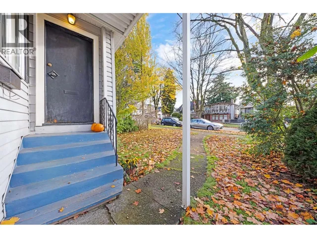 2865 GRANT STREET, Vancouver 2