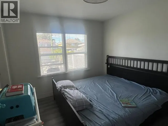 5491 ELIZABETH STREET, Vancouver 4
