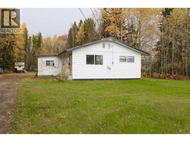 3044 AUSTIN ROAD, Prince George 1