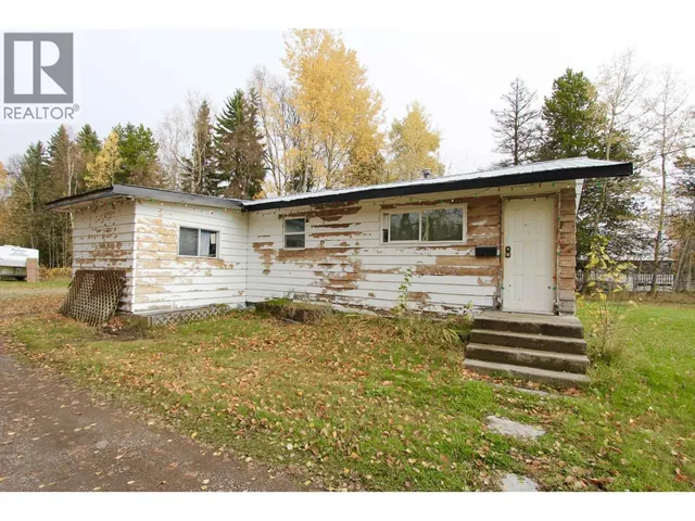 3044 AUSTIN ROAD, Prince George 2