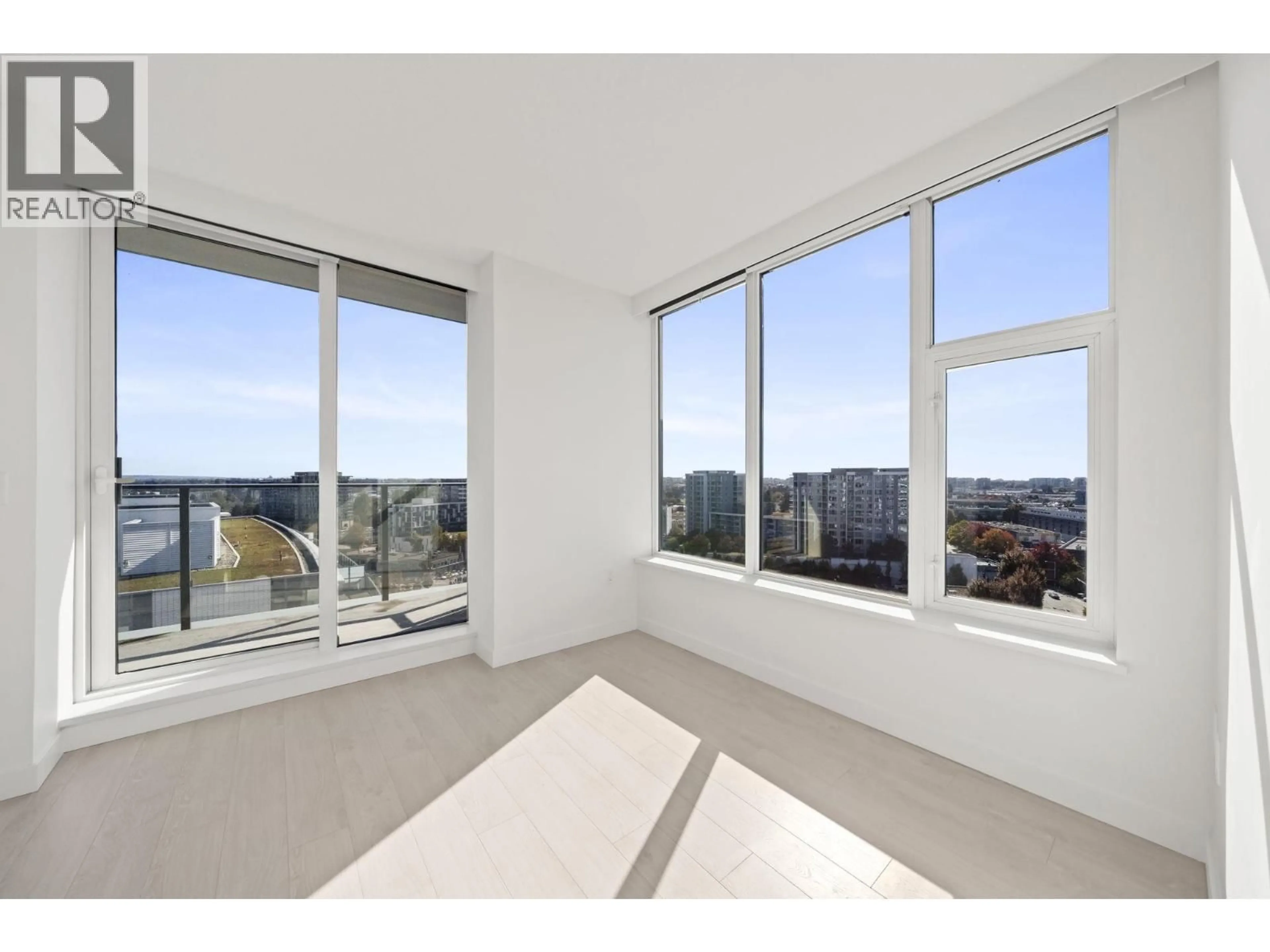 A pic of a room for 1401 - 8611 HAZELBRIDGE WAY, Richmond British Columbia V6X0W8
