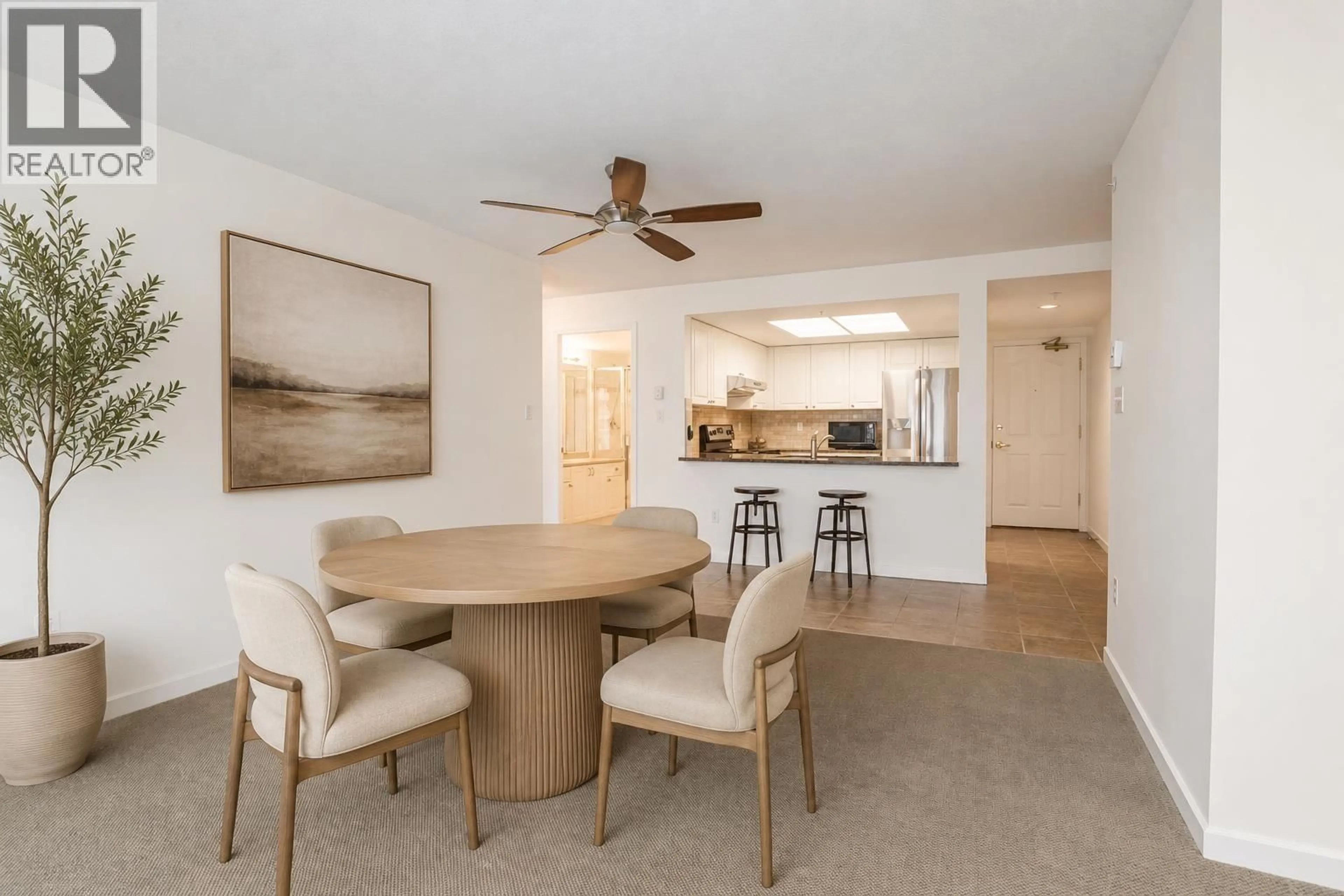 Dining room, unknown for 909 - 6088 MINORU BOULEVARD, Richmond British Columbia V6Y4A8