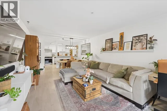 121 - 3 RIALTO COURT, New Westminster 2