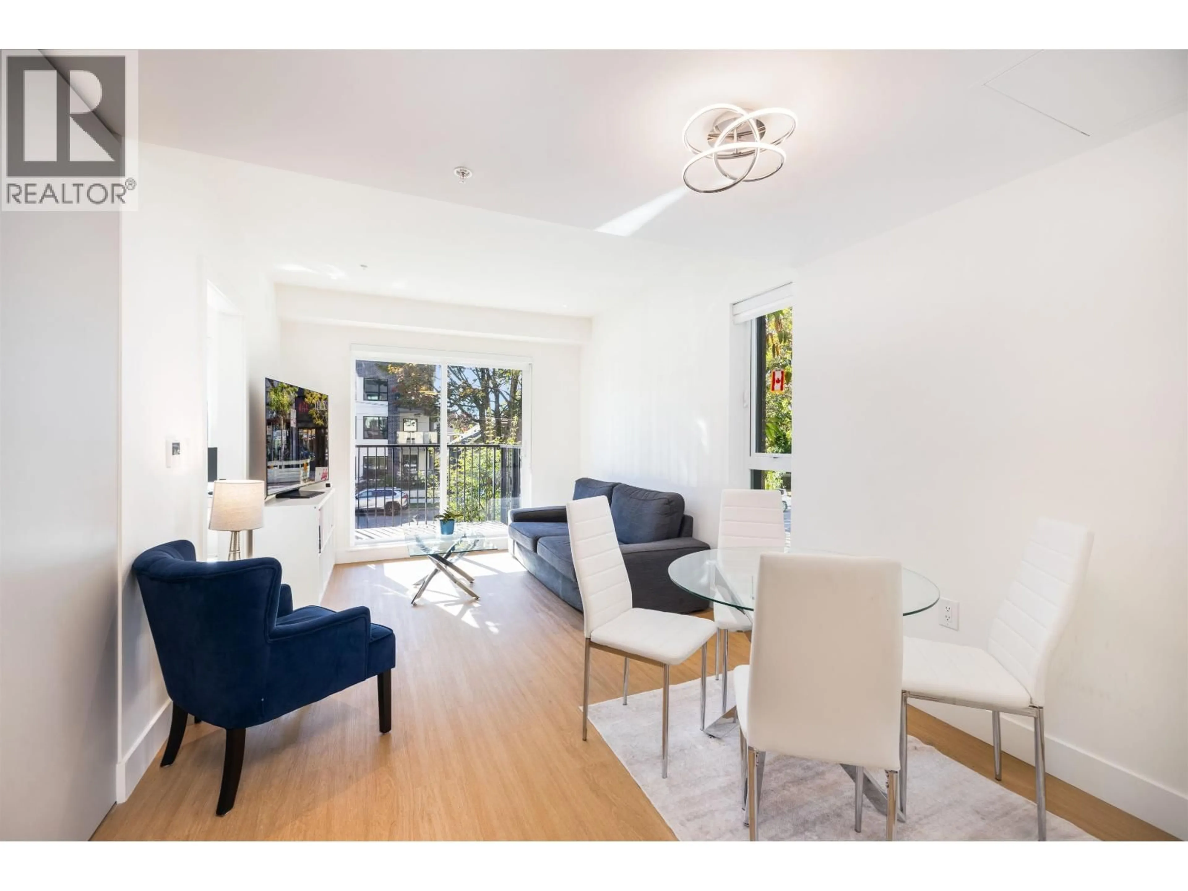 A pic of a room for 204 - 2235 BROADWAY STREET, Vancouver British Columbia V5N0J5