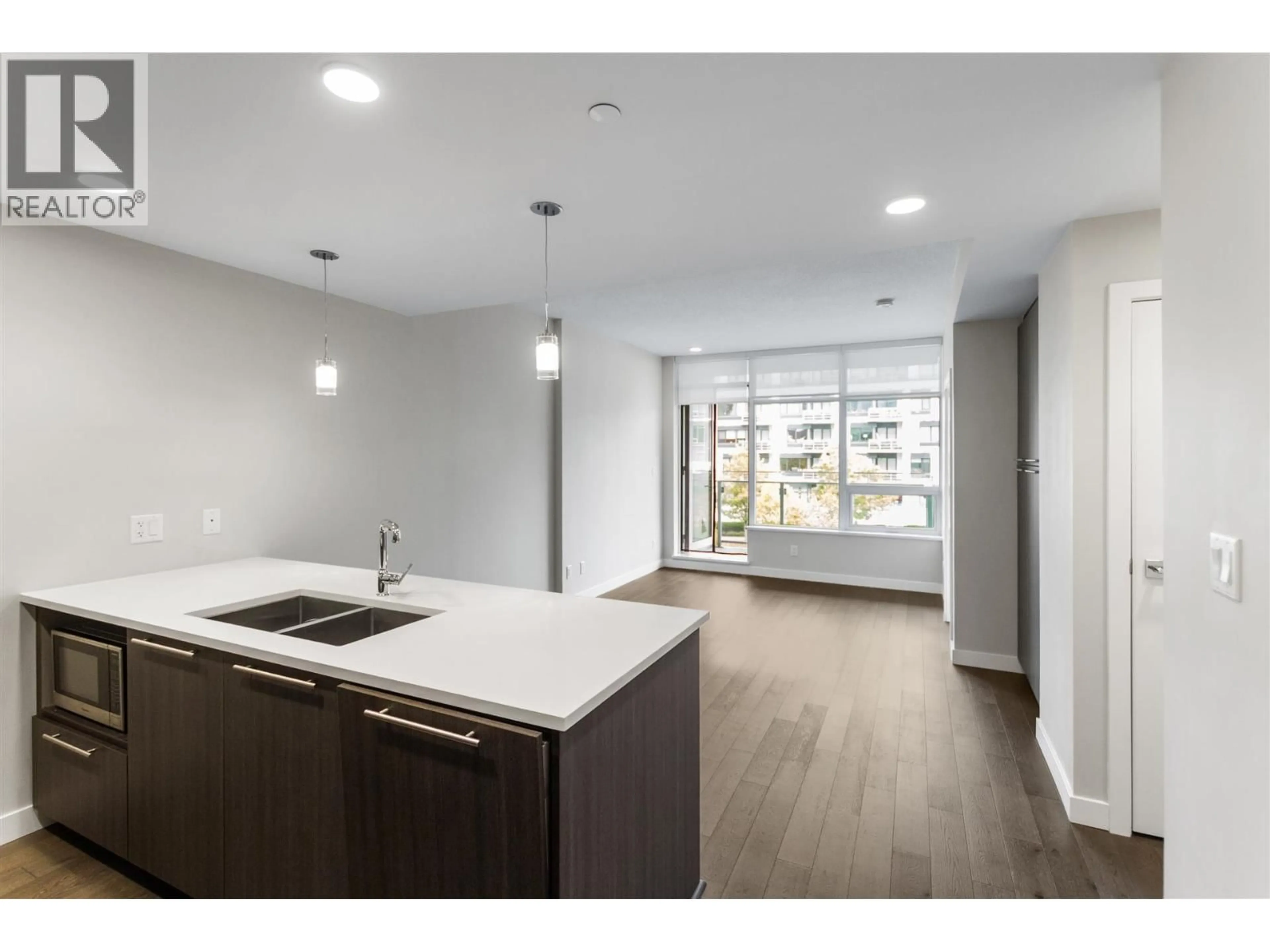 Open concept kitchen, unknown for 305 - 4963 CAMBIE STREET, Vancouver British Columbia V5Z0H5