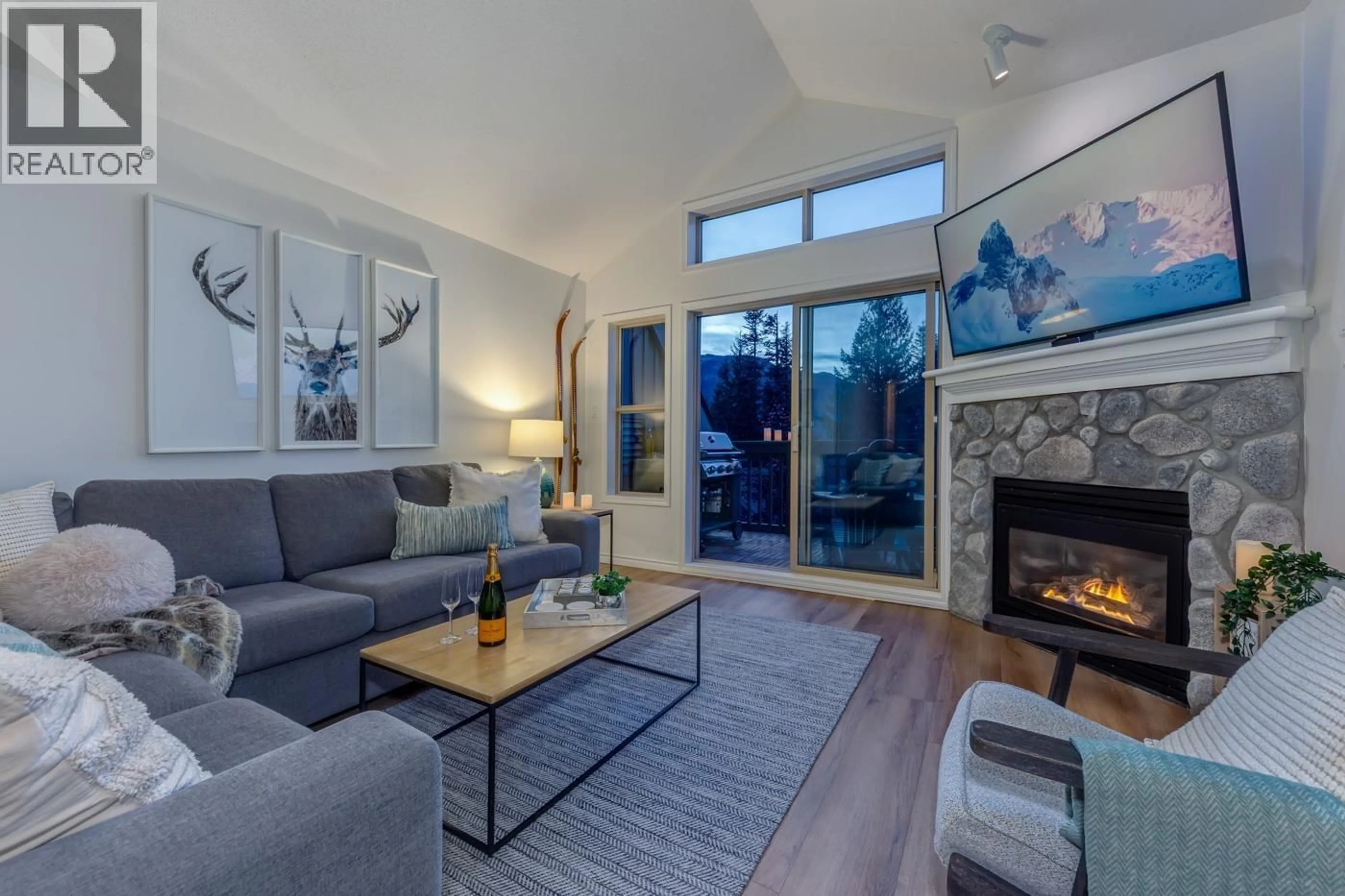 Living room with furniture, unknown for 7 - 4890 PAINTED CLIFF ROAD, Whistler British Columbia V8E1C9