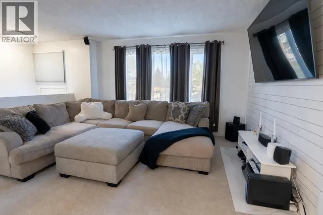 2898 VICTORIA STREET, Vanderhoof 5