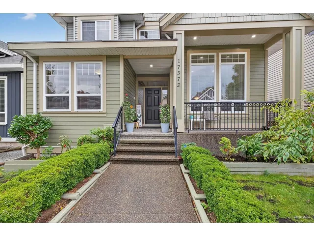 Avenue - 17372 64A AVENUE, Surrey 4