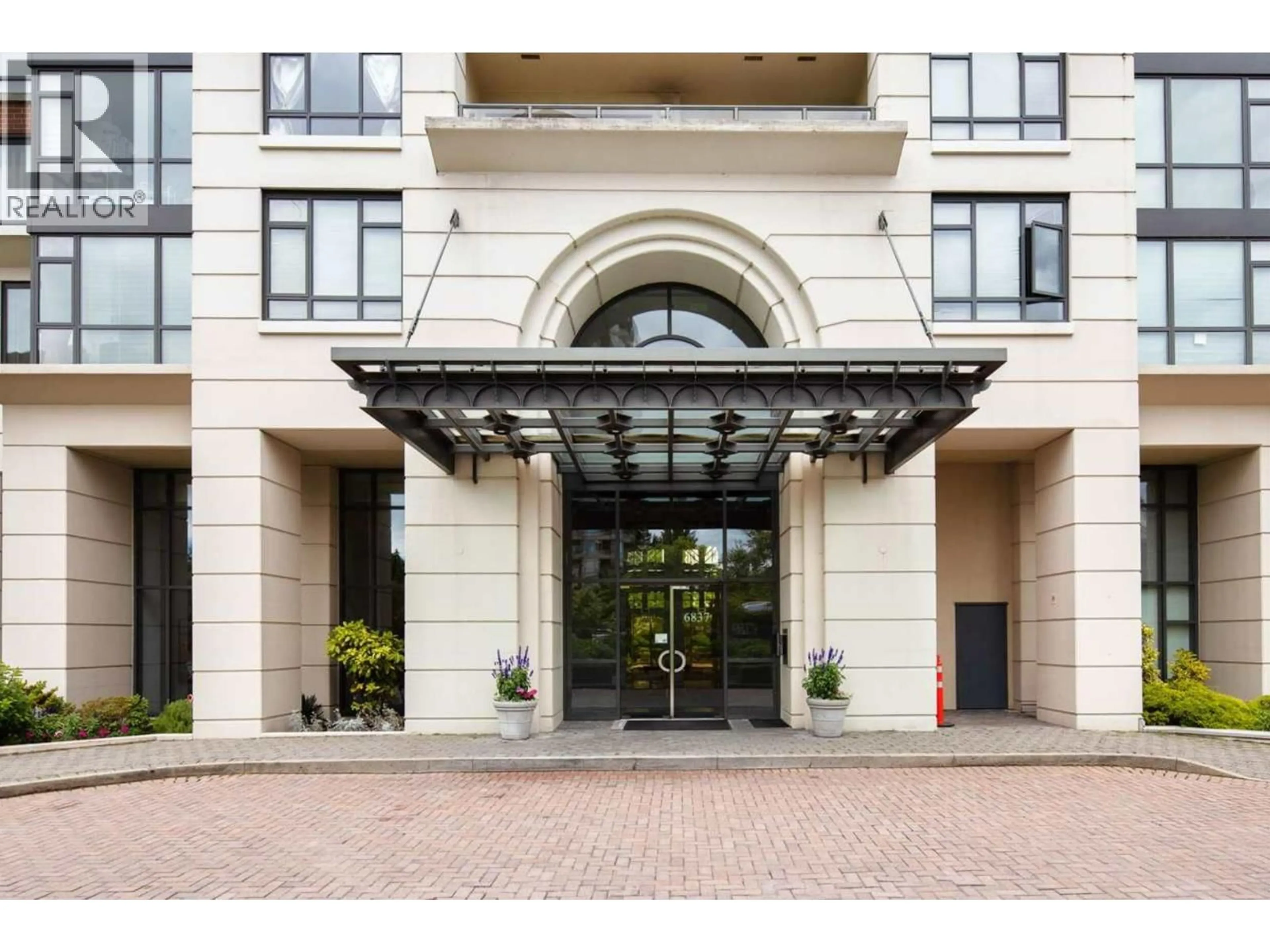 Indoor foyer for 1003 - 6837 STATION HILL DRIVE, Burnaby British Columbia V3N5B7
