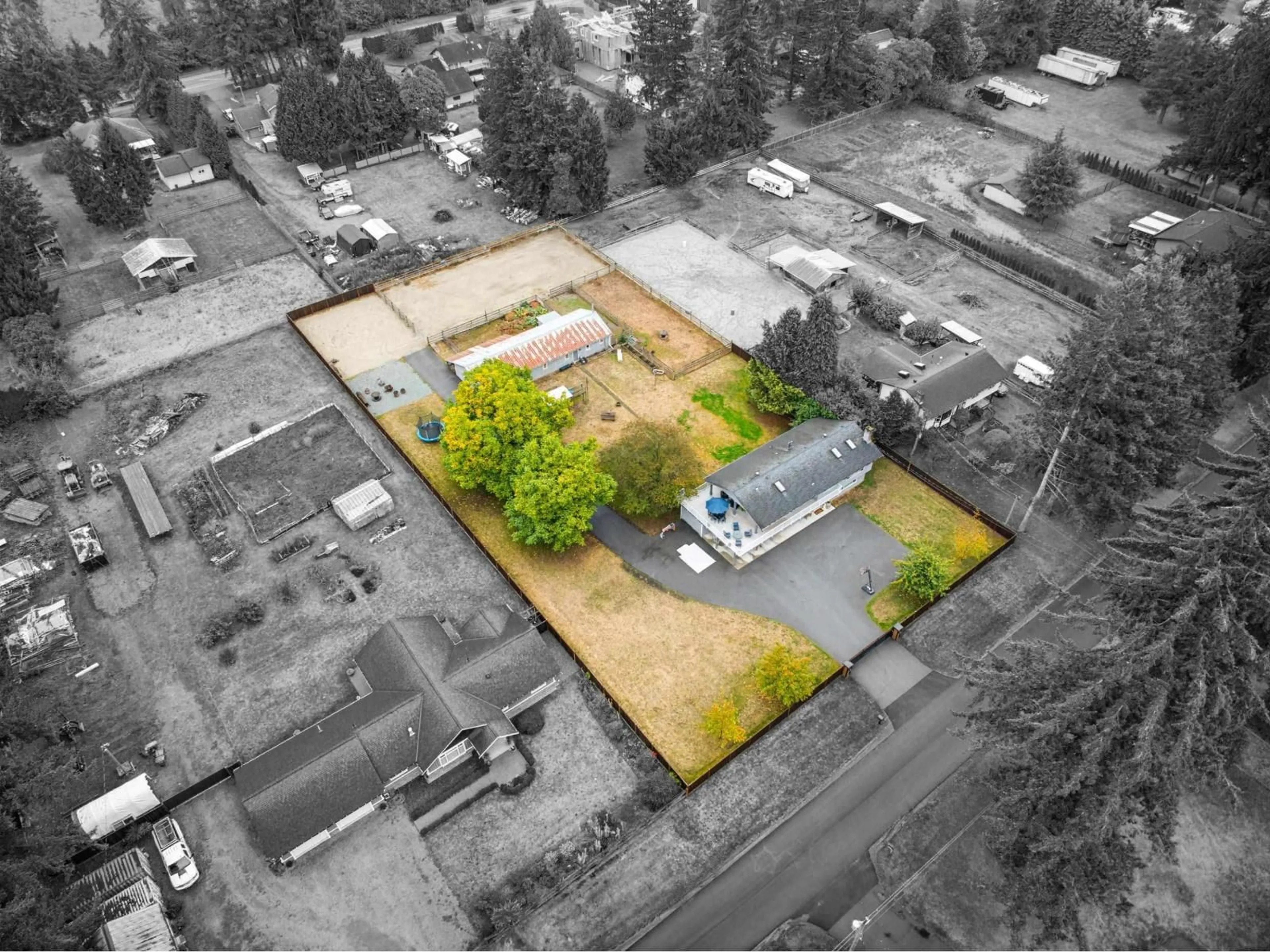 A pic from outside/outdoor area/front of a property/back of a property/a pic from drone, building for 24061 55 AVENUE, Langley British Columbia V2Z2N7