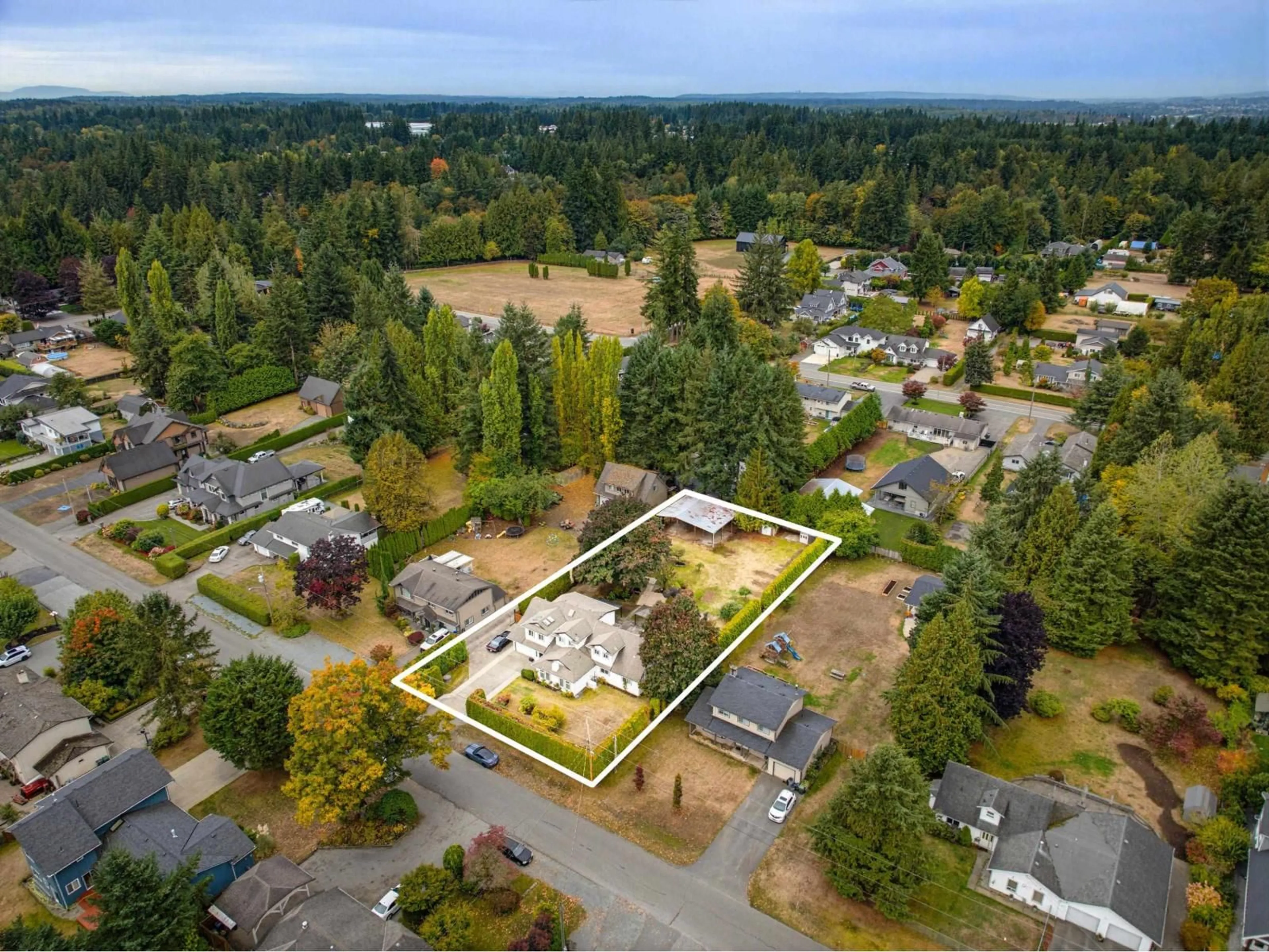A pic from outside/outdoor area/front of a property/back of a property/a pic from drone, unknown for 5757 244B STREET, Langley British Columbia V2Z1G8