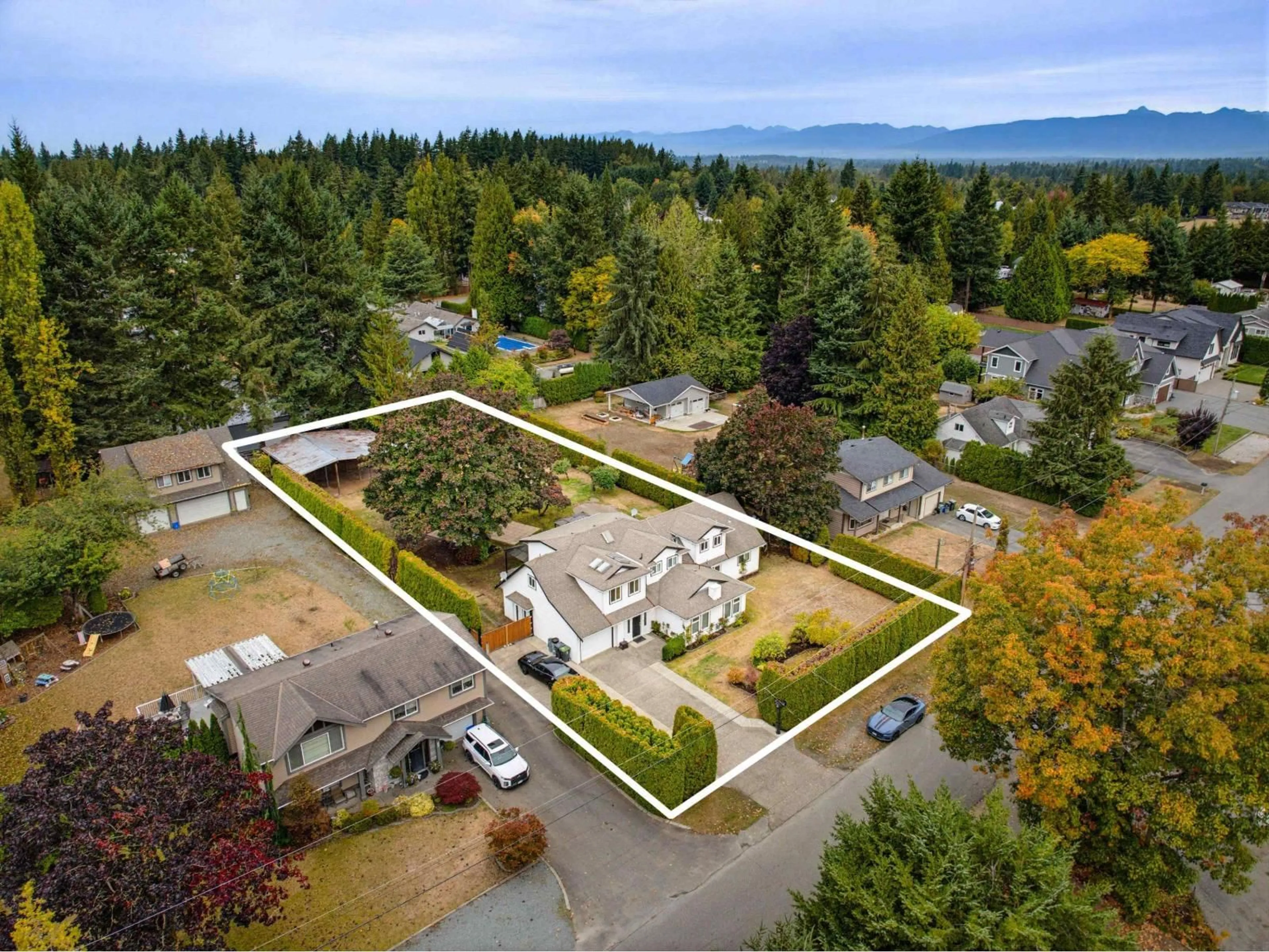 A pic from outside/outdoor area/front of a property/back of a property/a pic from drone, unknown for 5757 244B STREET, Langley British Columbia V2Z1G8