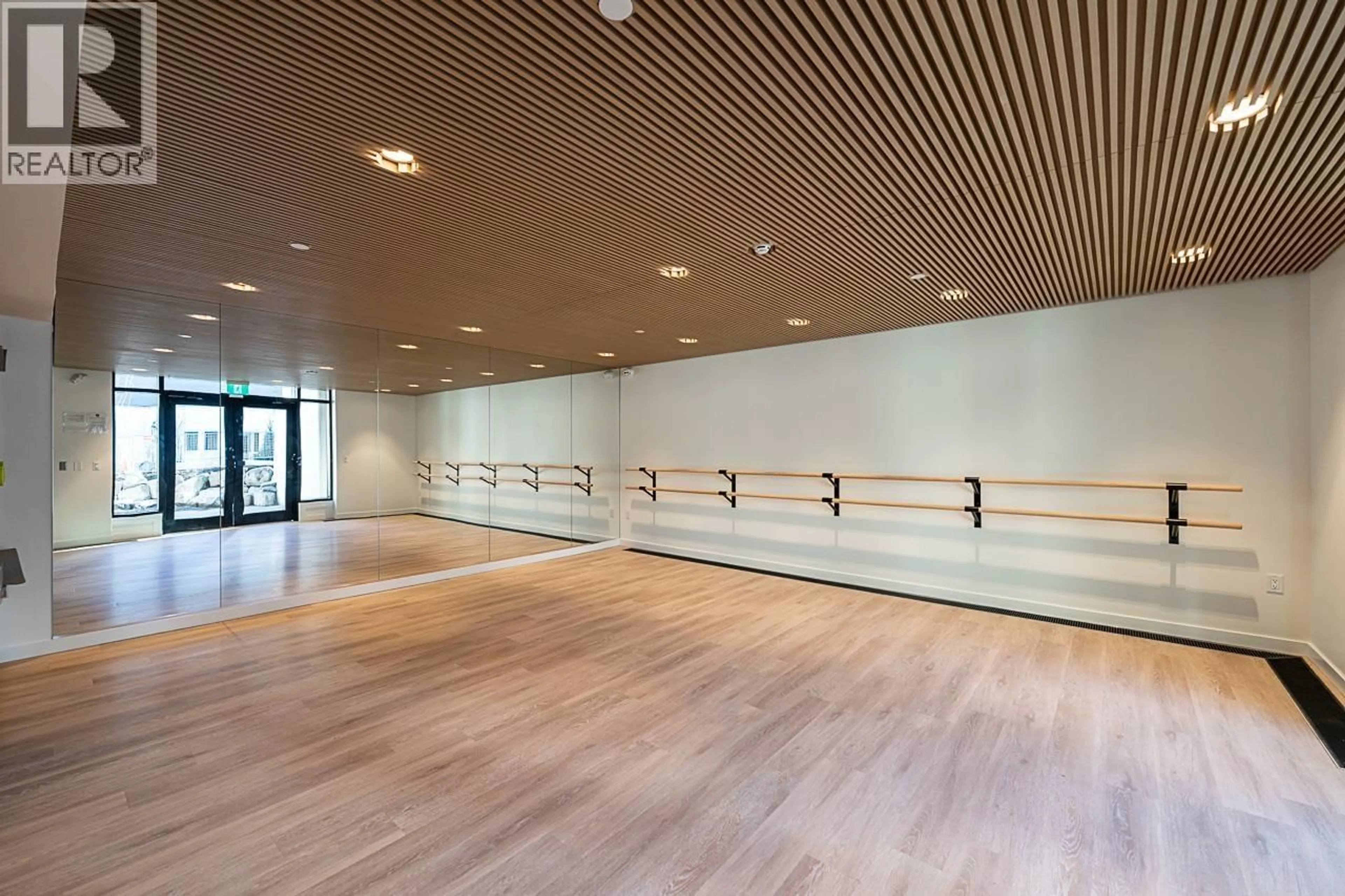 Indoor foyer for 308 - 1500 SCOTT CRESCENT, Squamish British Columbia V8B1G5