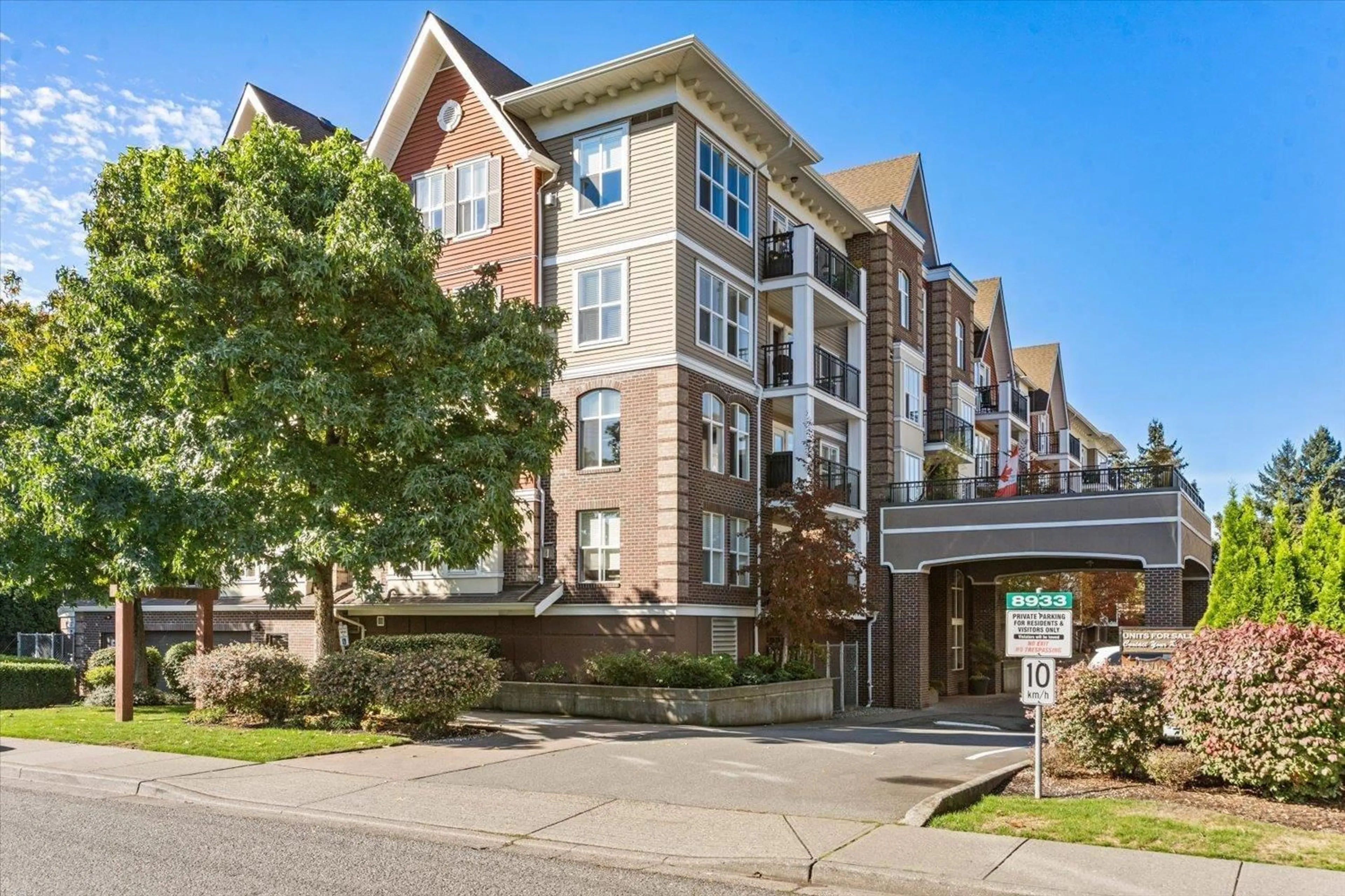 Unknown for 301 - 8933 EDWARD STREET, Chilliwack British Columbia V2P4E2