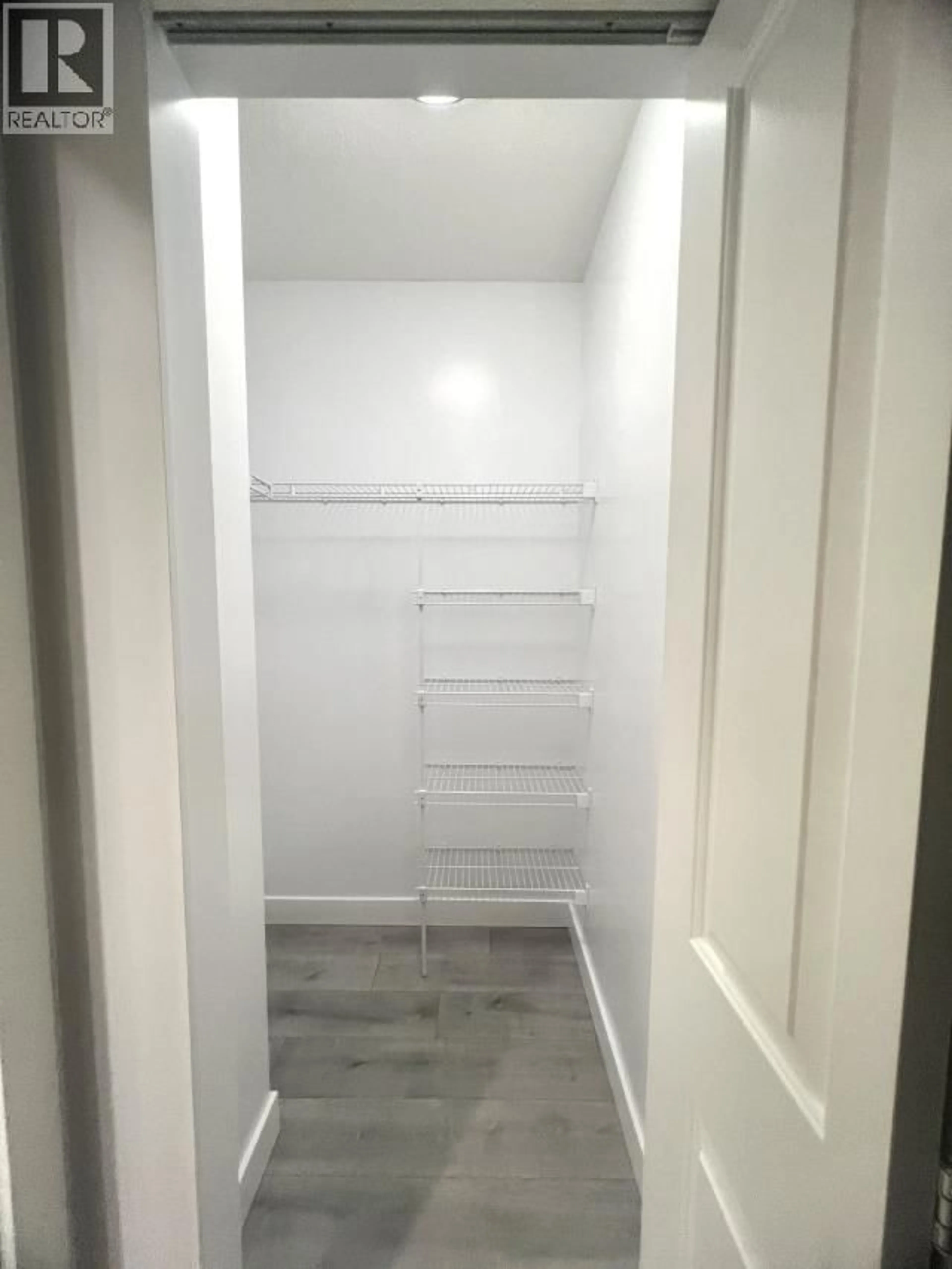 Storage room or clothes room or walk-in closet for 3301 - 4880 BENNETT STREET, Burnaby British Columbia V5H0C1