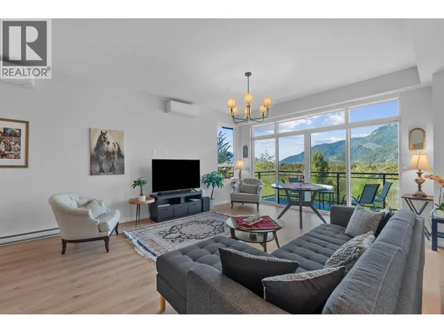 41245 HIGHLINE PLACE, Squamish 4