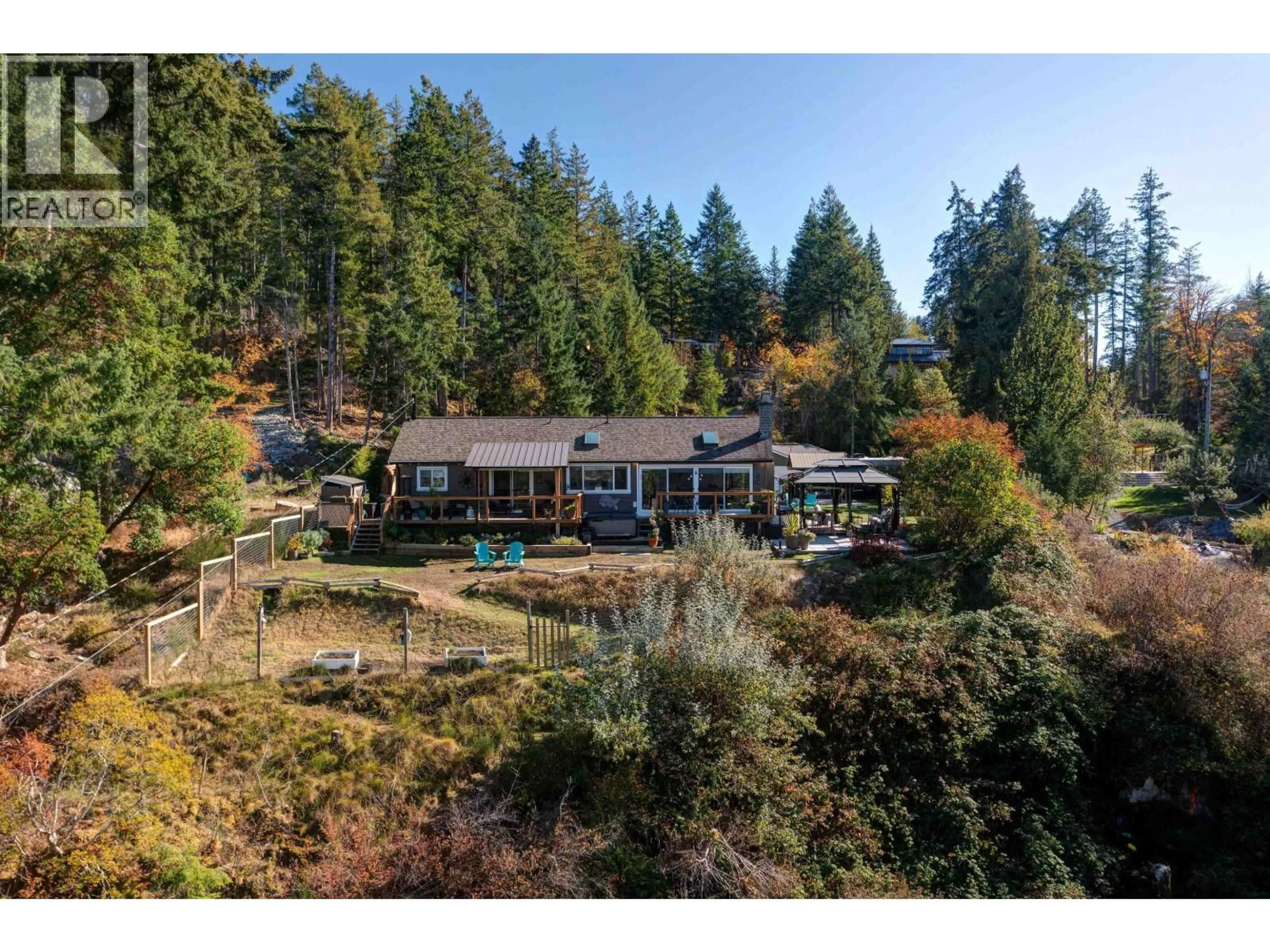 A pic from outside/outdoor area/front of a property/back of a property/a pic from drone, unknown for 4517 POLLOCK ROAD, Pender Harbour British Columbia V0N2H1