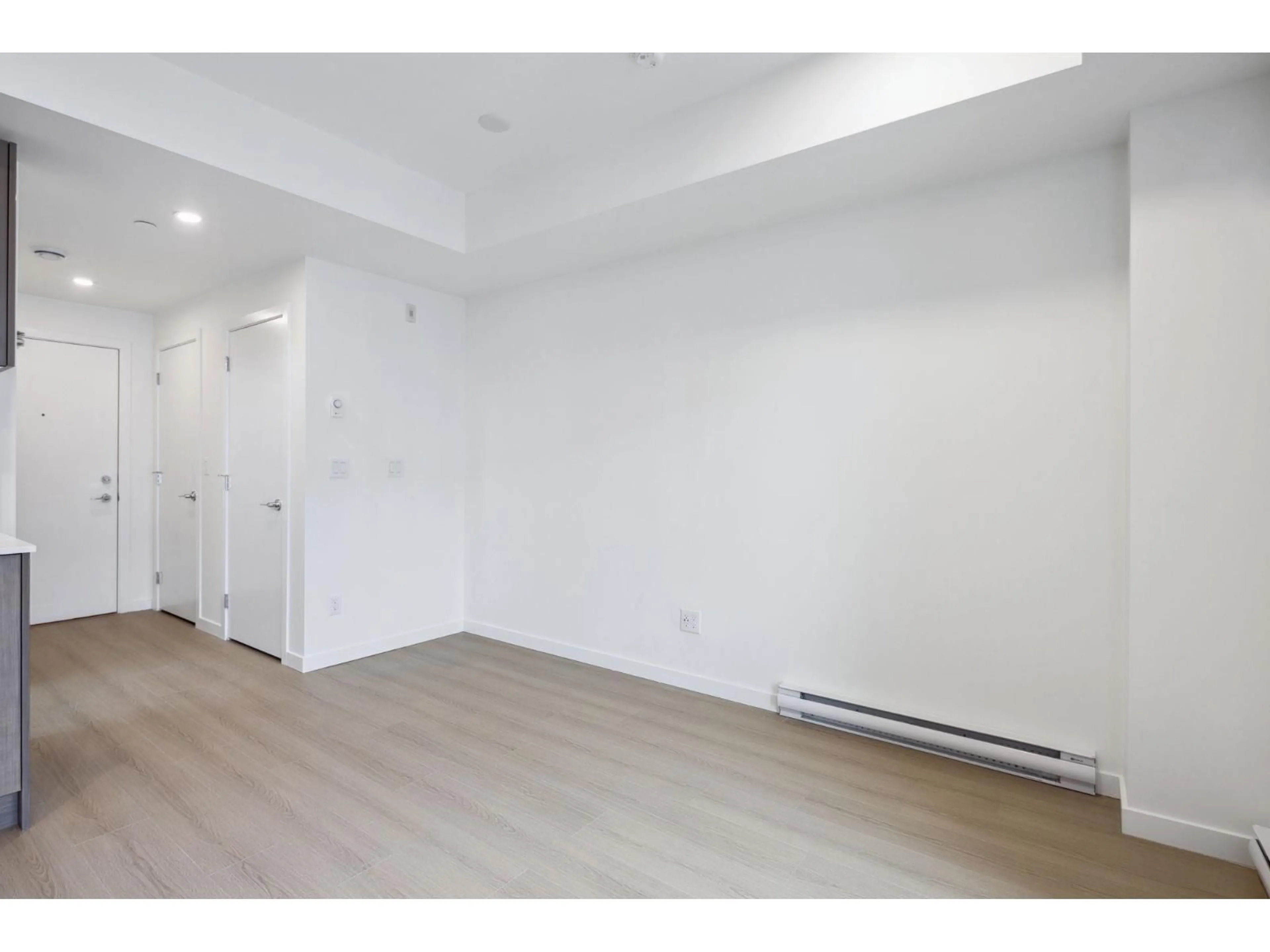 A pic of a room for 401 - 10829 140 STREET, Surrey British Columbia V3R0H4