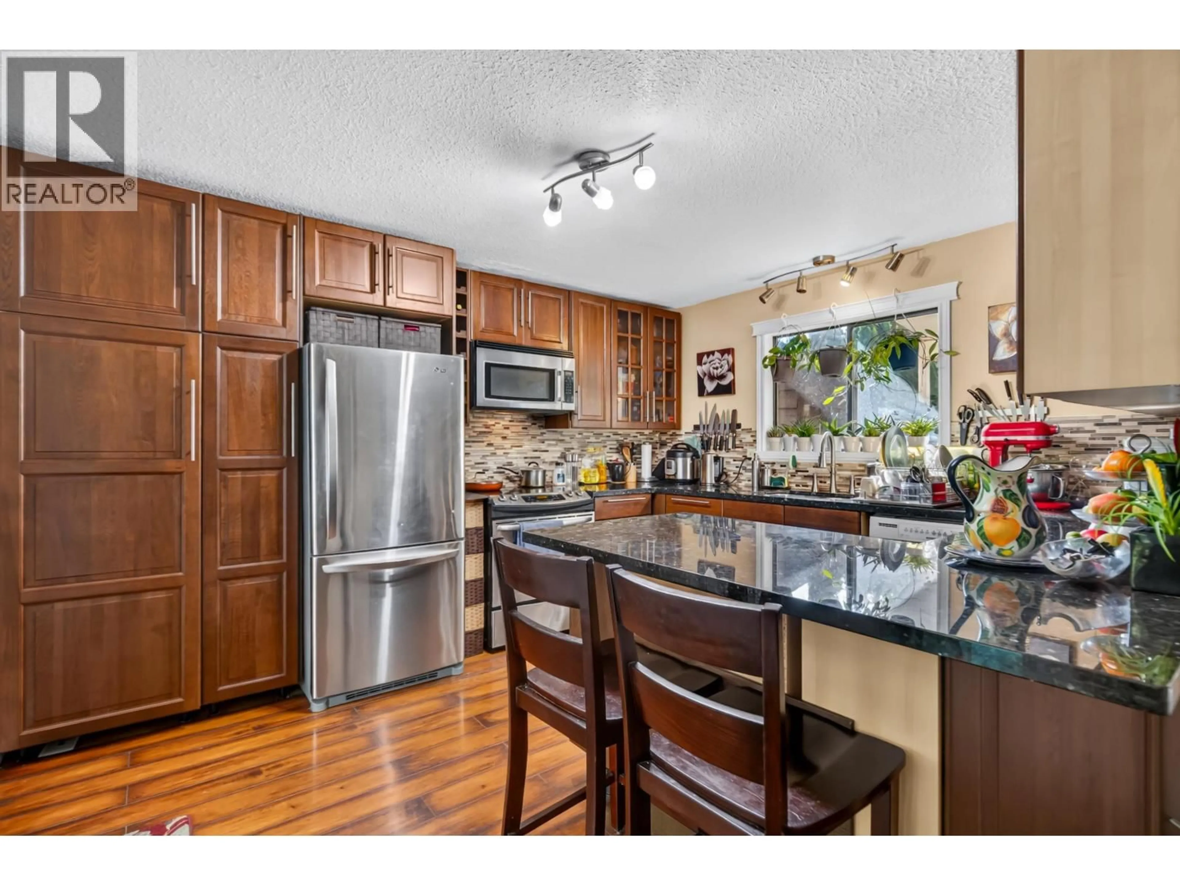 Open concept kitchen, unknown for 19765 WILDCREST AVENUE, Pitt Meadows British Columbia V3Y1M3