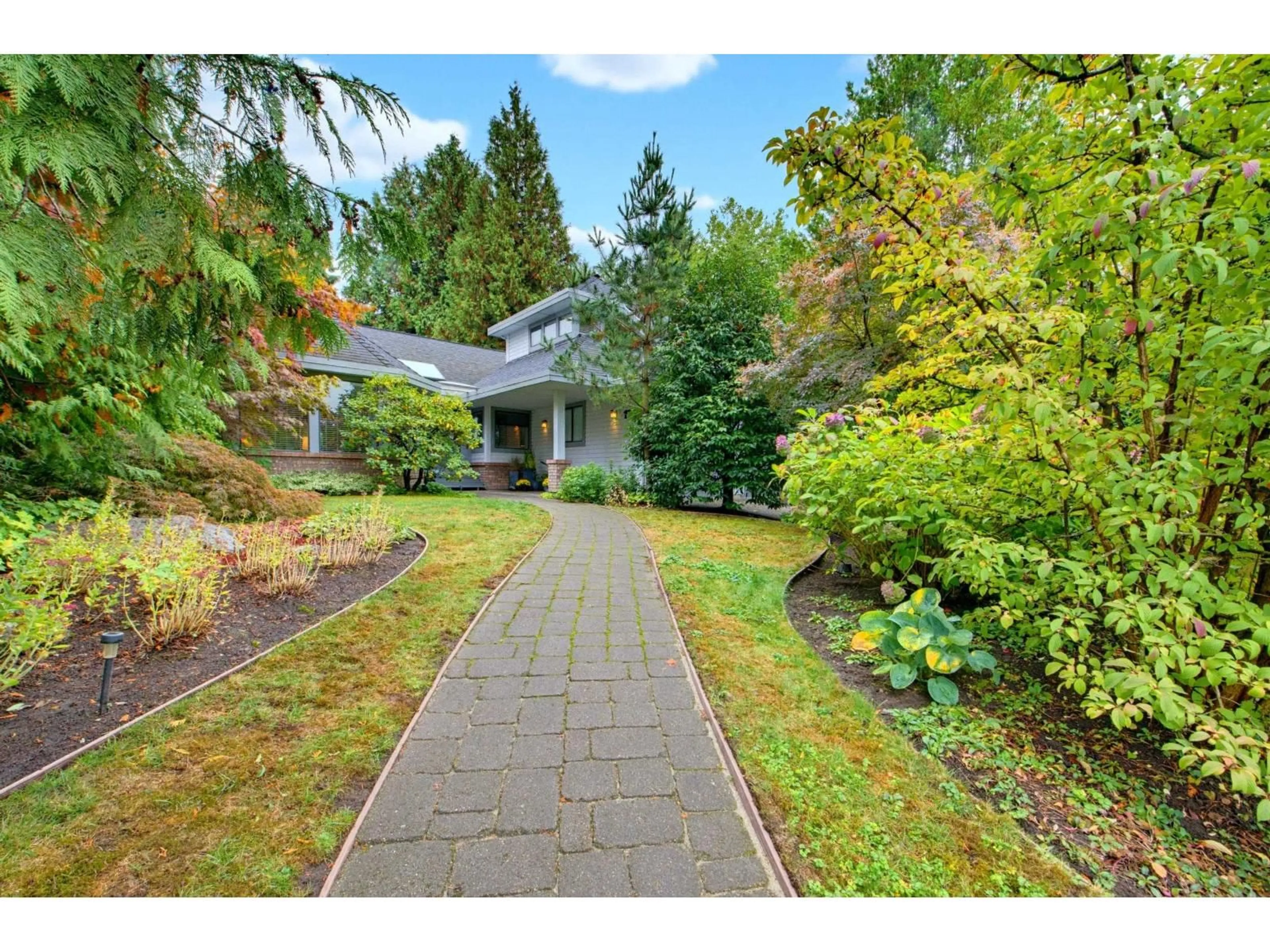 Unknown for 7269 150A STREET, Surrey British Columbia V3S7A8