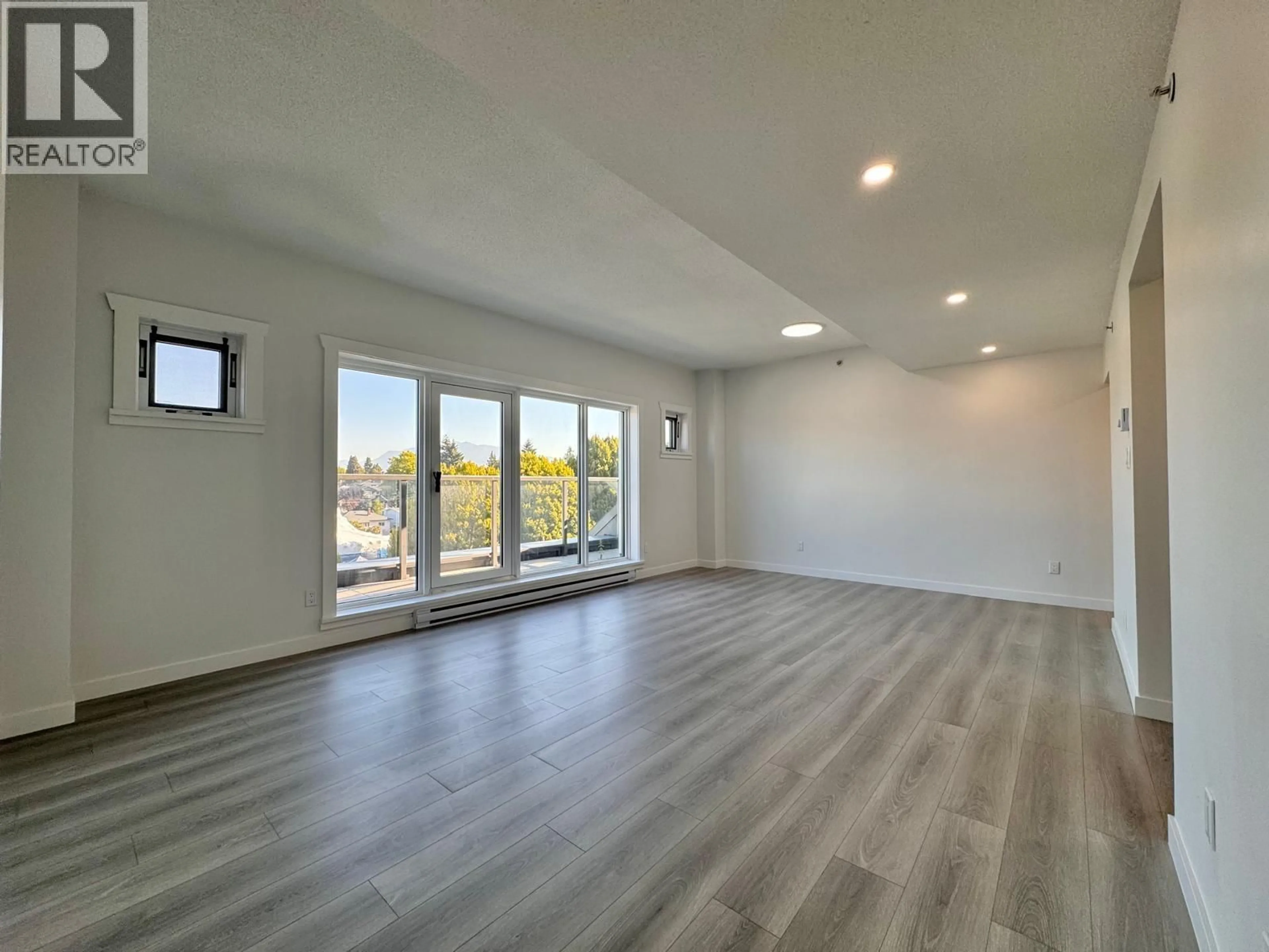 A pic of a room for 800 - 2528 BROADWAY, Vancouver British Columbia V5M4V2