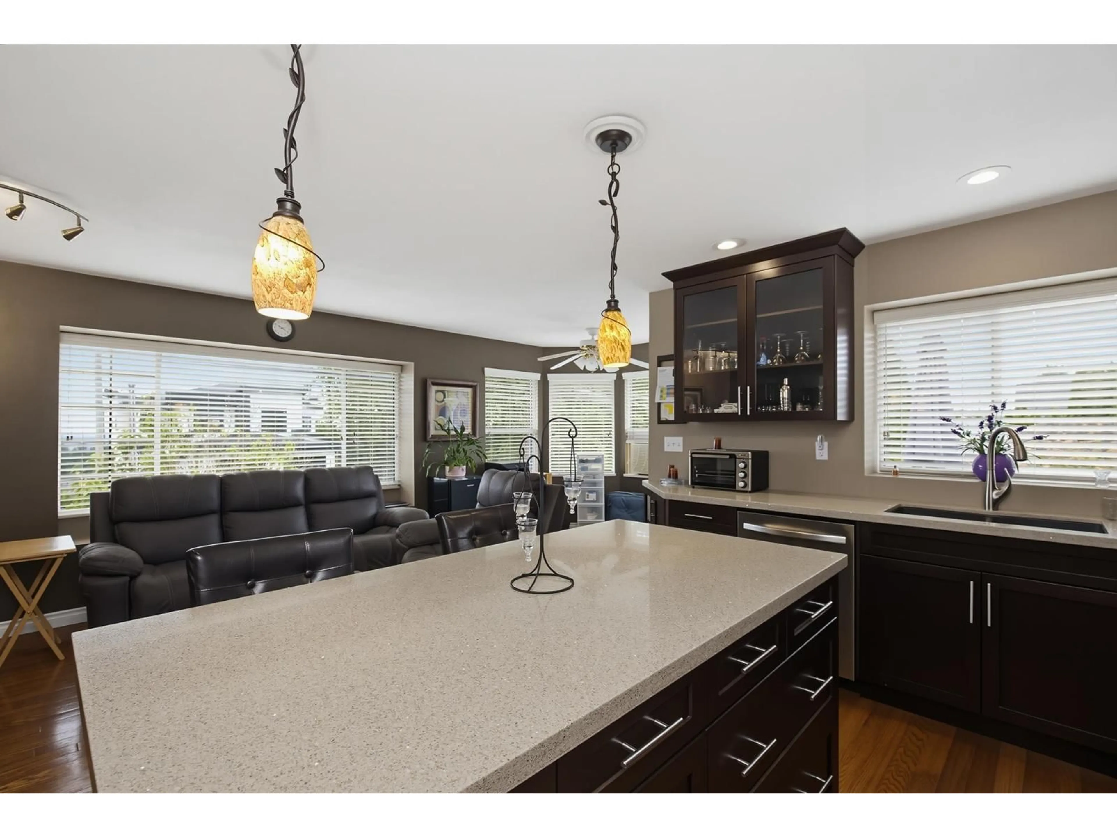 Open concept kitchen, unknown for 8219 FUJINO STREET, Mission British Columbia V2V6T6
