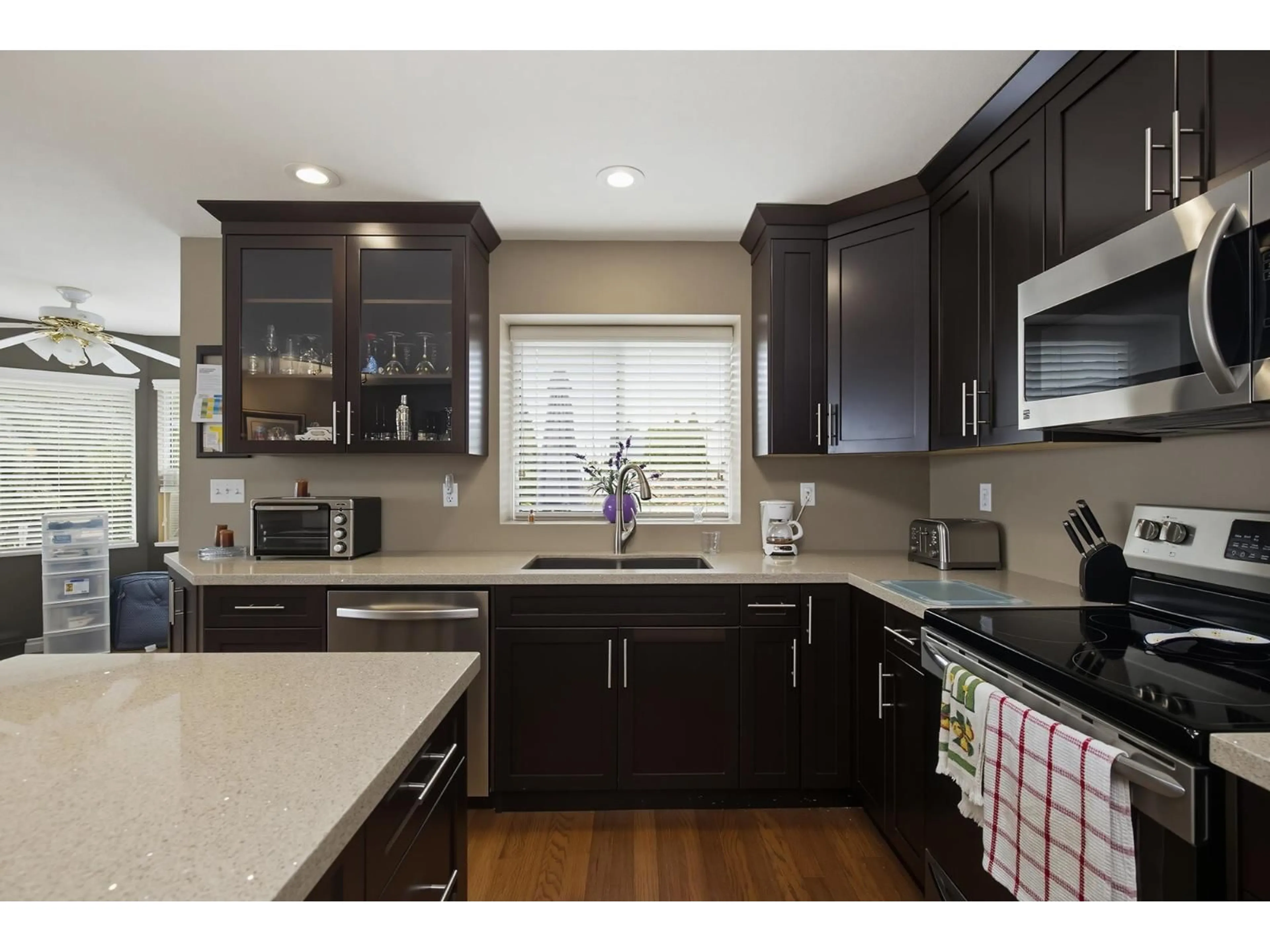 Unknown for 8219 FUJINO STREET, Mission British Columbia V2V6T6