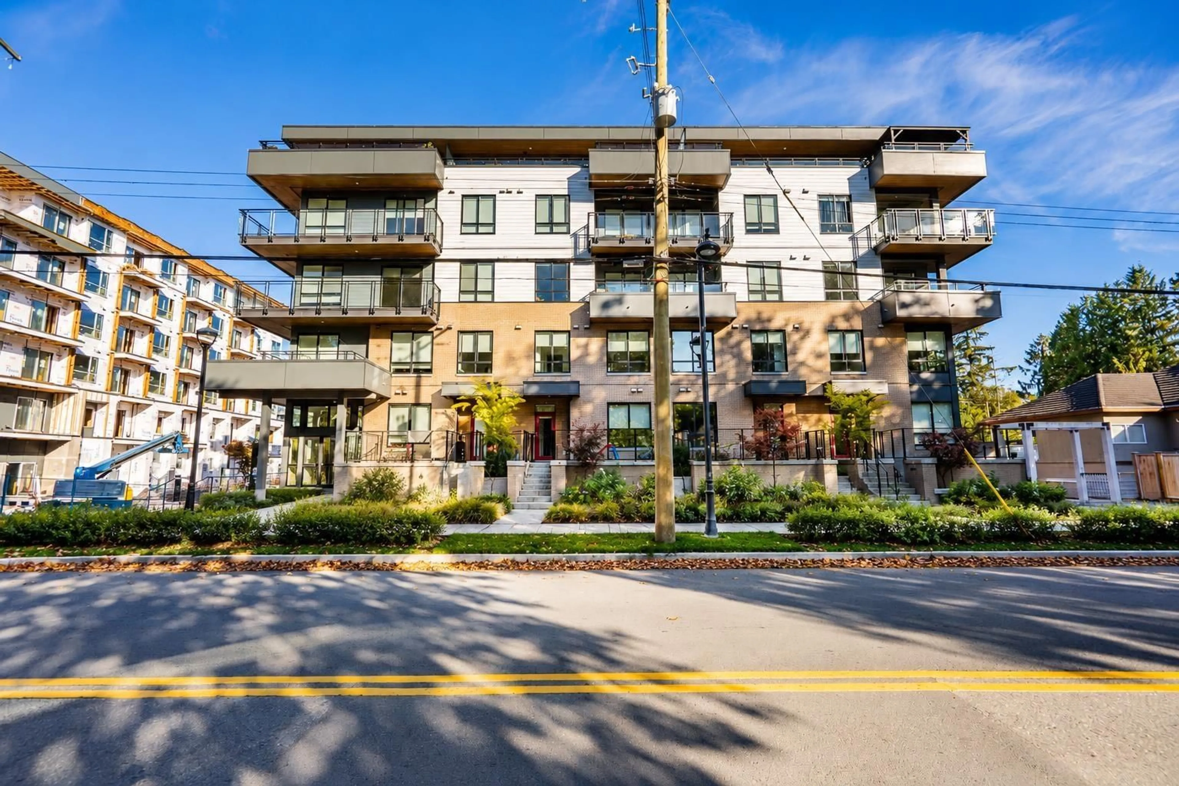 Patio, street for 221 - 9456 134 STREET, Surrey British Columbia V3V0G8