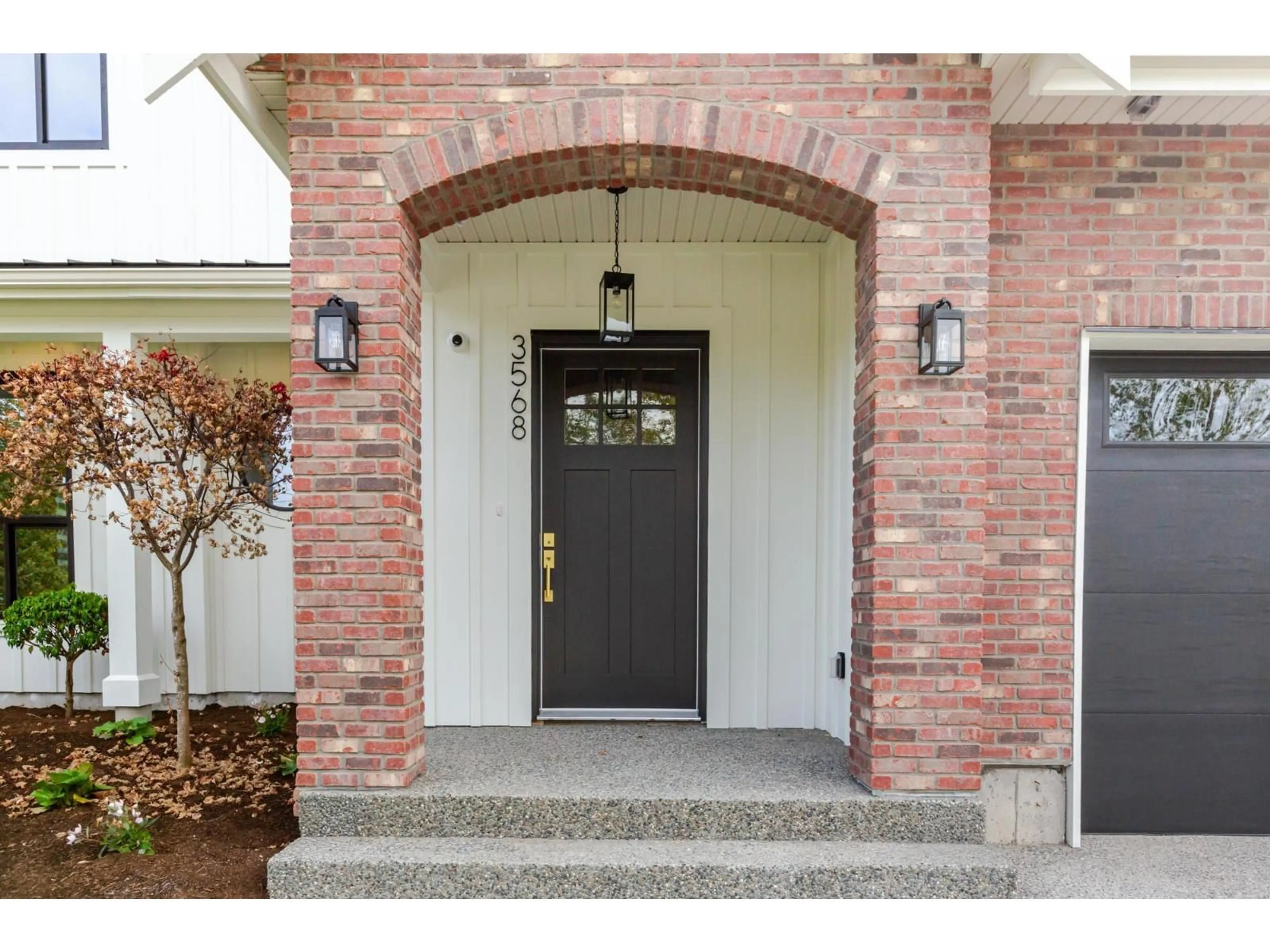 Indoor entryway for 3568 204 STREET, Langley British Columbia V3A4Y2