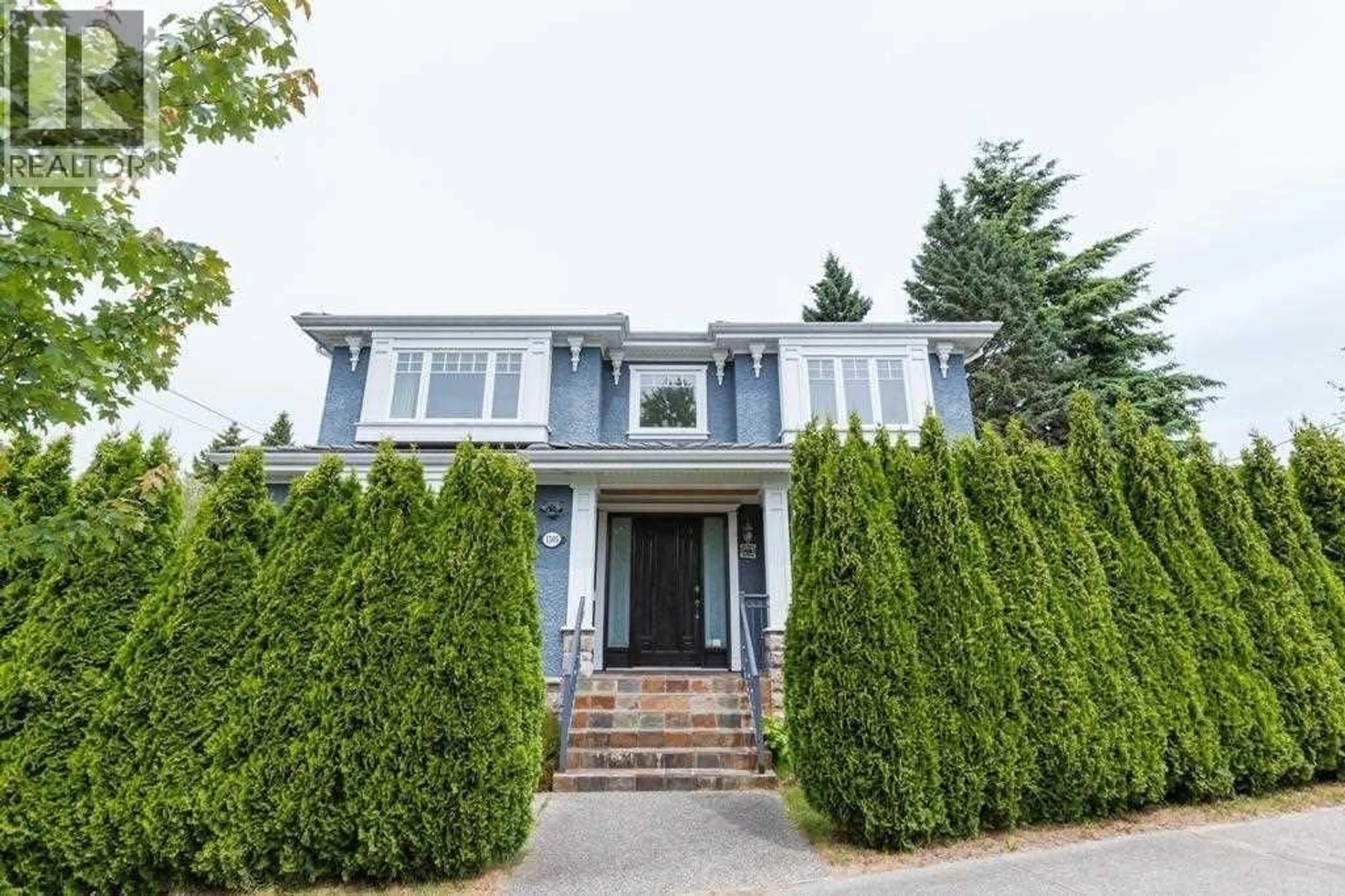 Home with vinyl exterior material, street for 1505 62ND AVENUE, Vancouver British Columbia V6P2E8