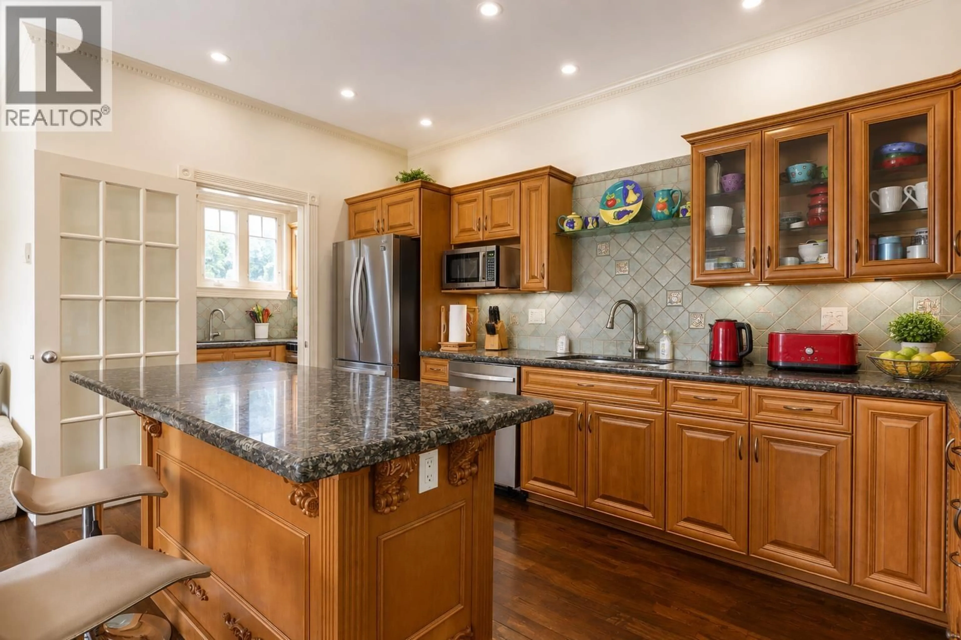 Open concept kitchen, unknown for 1505 62ND AVENUE, Vancouver British Columbia V6P2E8