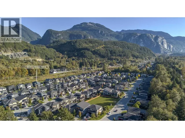 39320 CARDINAL DRIVE, Squamish 2