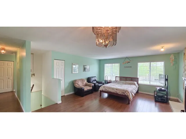 14919 SPENSER DRIVE, Surrey 2