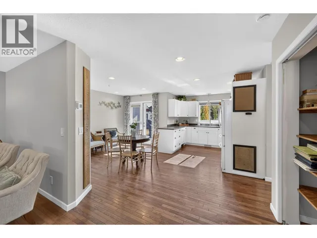 8715 114 AVENUE, Fort St. John 3