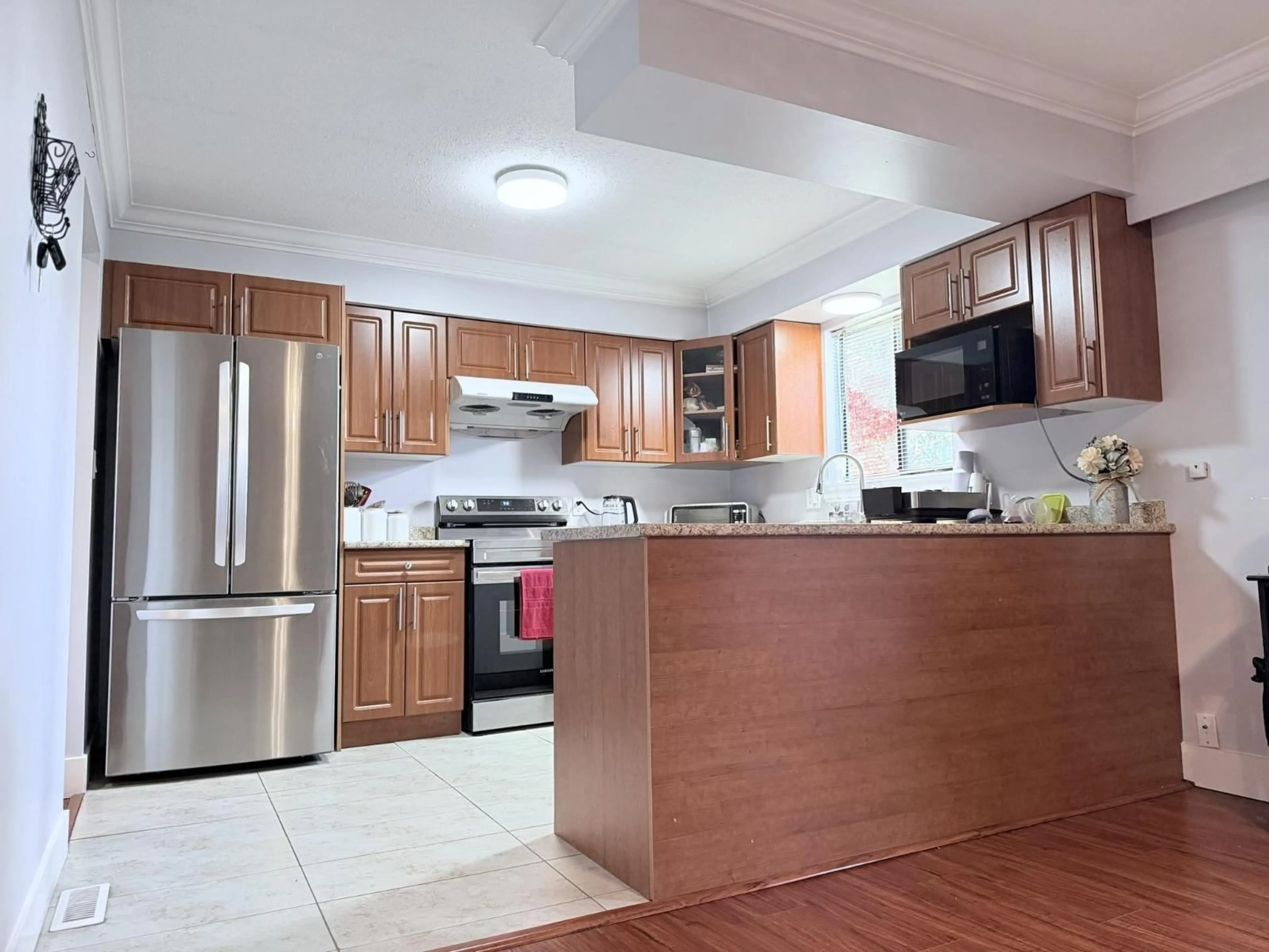 Standard kitchen, unknown for 26898 32A AVENUE, Langley British Columbia V4W3G4