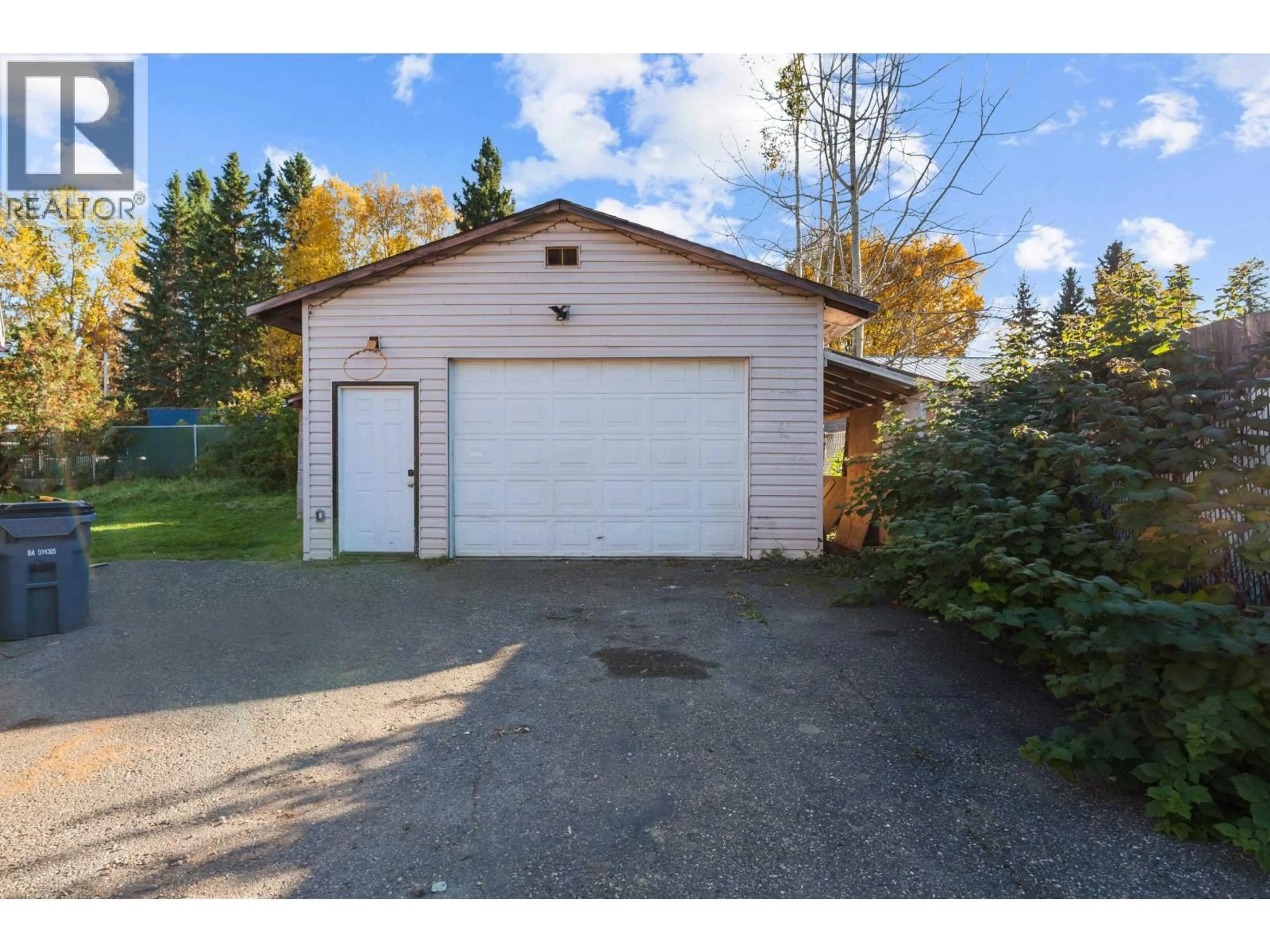 Indoor garage for 7139 GLENVIEW DRIVE, Prince George British Columbia V2K2P2