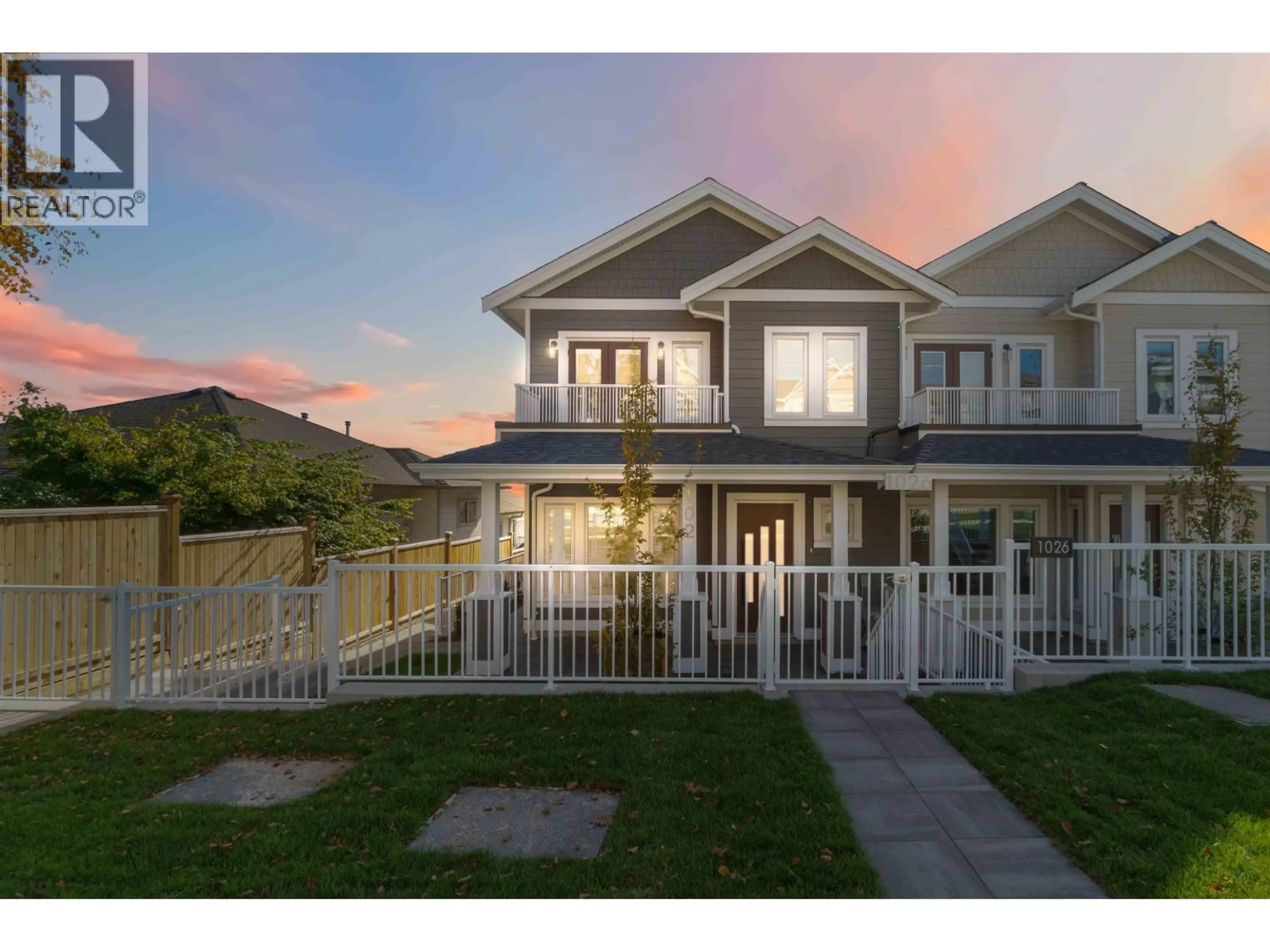 Home with vinyl exterior material, unknown for 102 - 1026 STEWART AVENUE, Coquitlam British Columbia V5K2N6