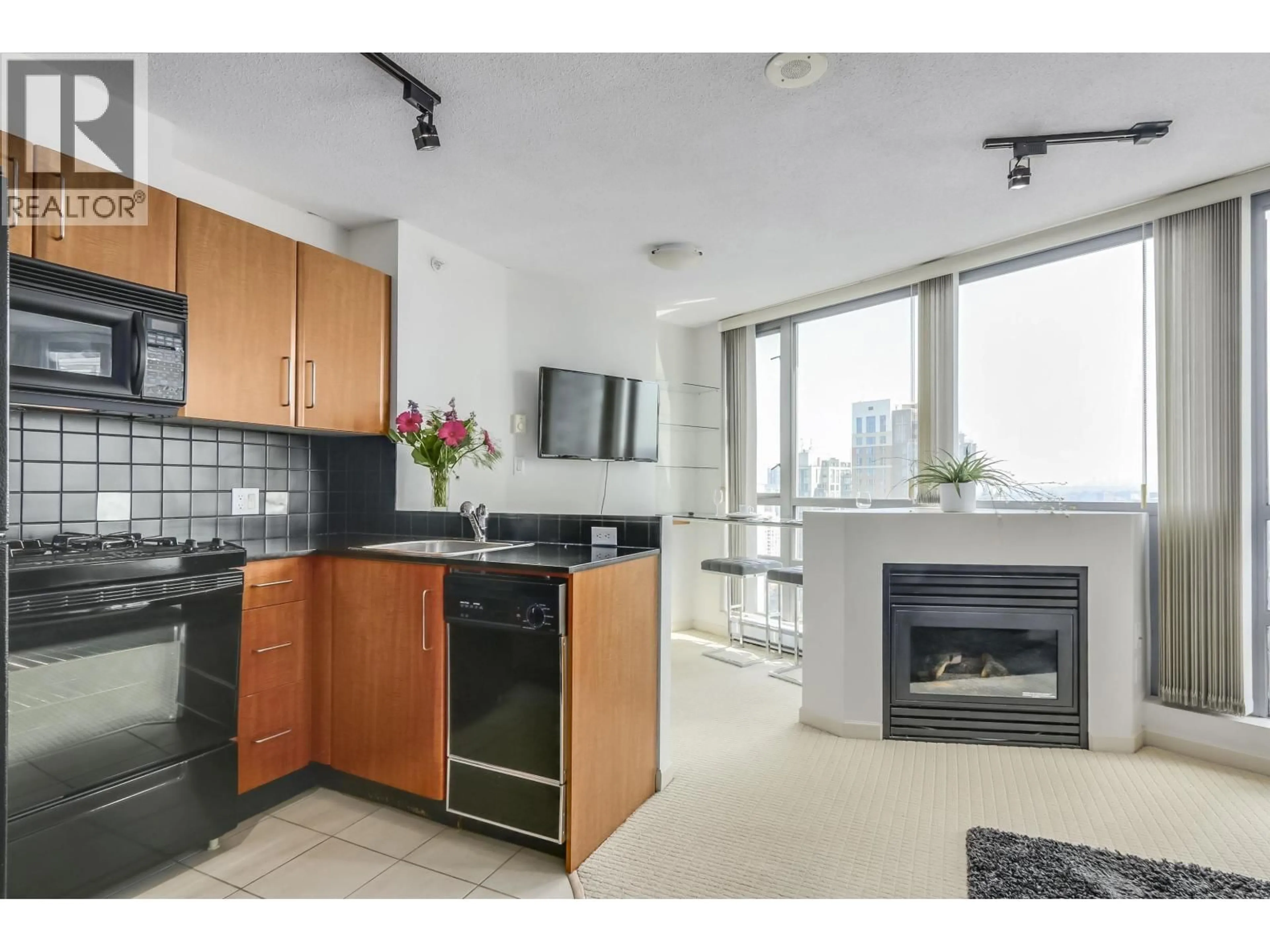 Standard kitchen, unknown for 2210 - 501 PACIFIC STREET, Vancouver British Columbia V6Z2X6