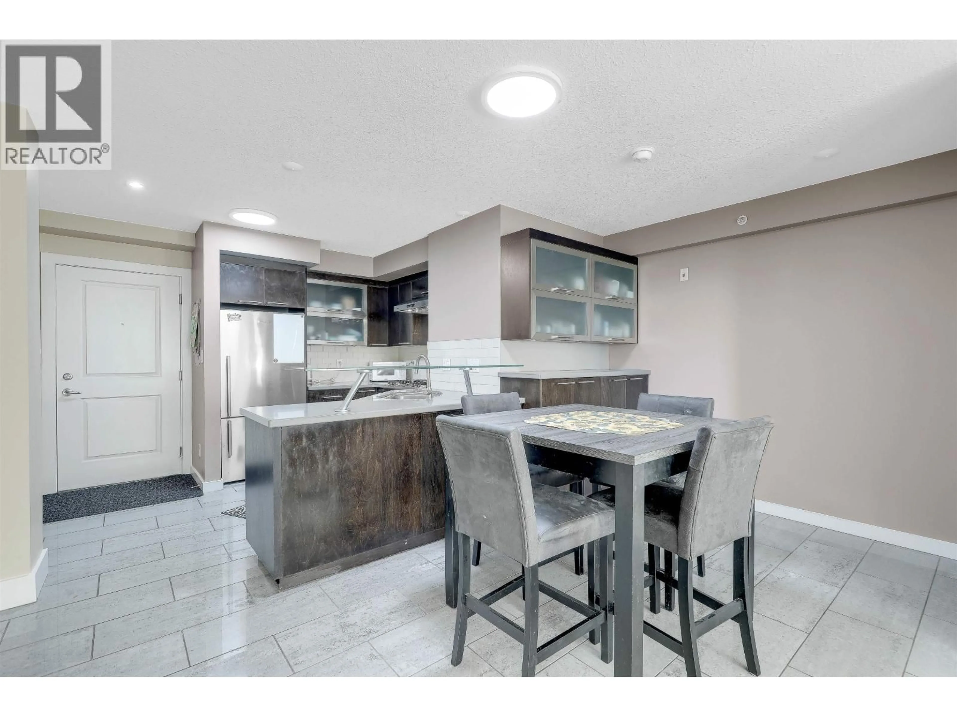 Open concept kitchen, unknown for 206 - 3811 HASTINGS STREET, Burnaby British Columbia V5C6V2