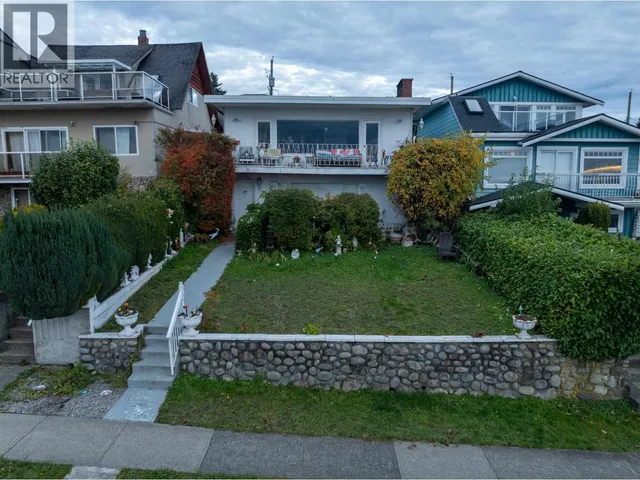 34 HYTHE AVENUE, Burnaby 4