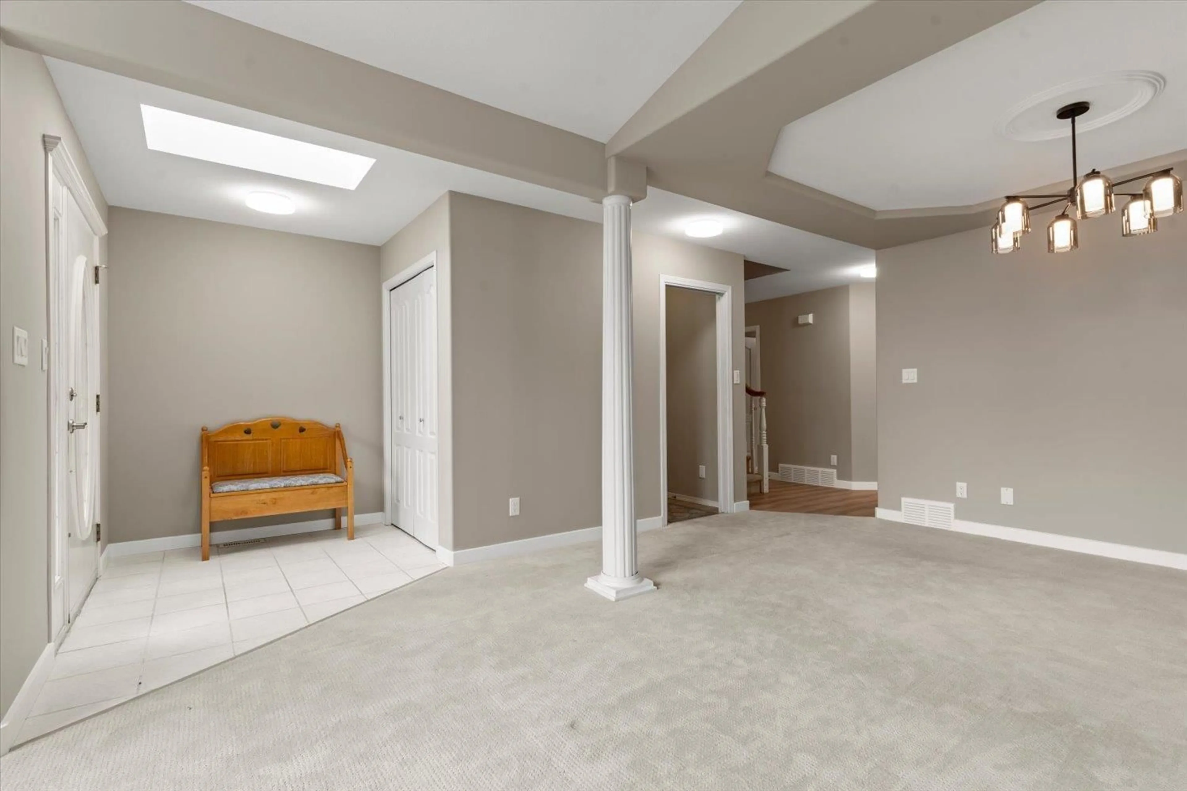 Indoor foyer for 11 - 6336 TYSON ROAD, Chilliwack British Columbia V2R3X7