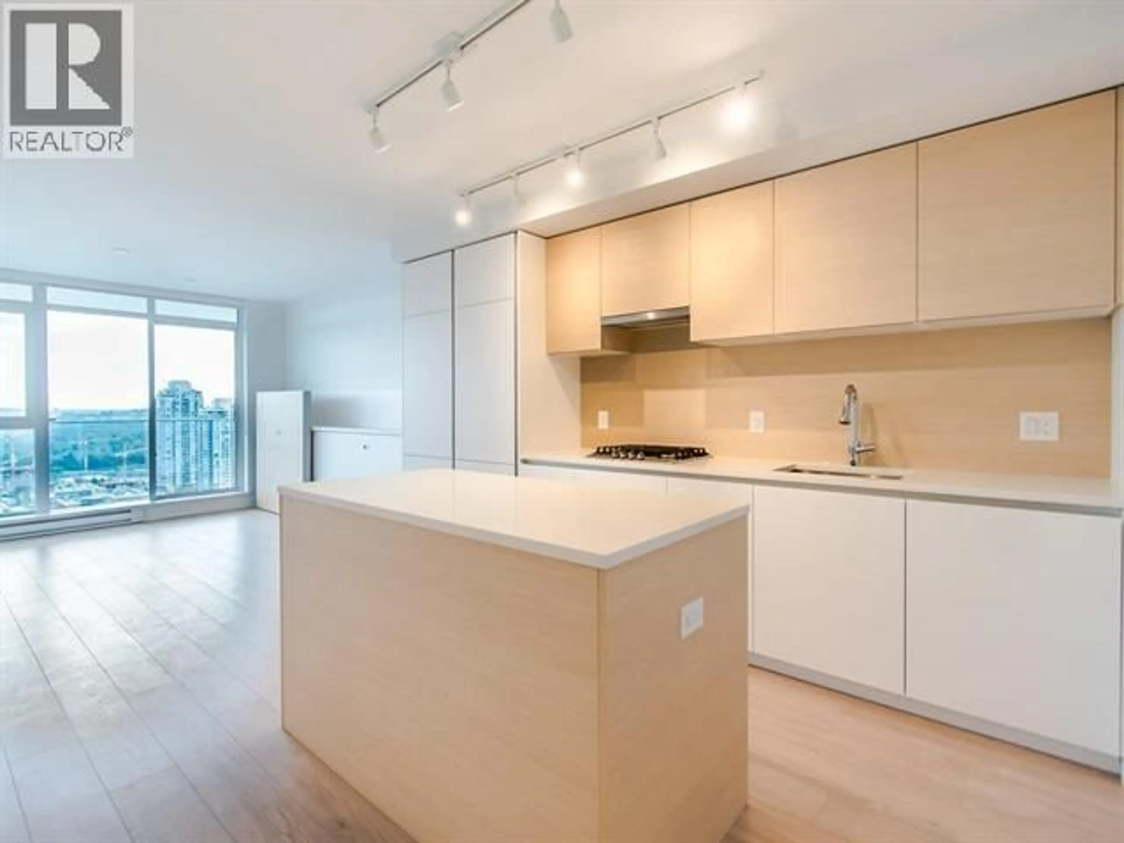 Open concept kitchen, unknown for 2003 - 652 WHITING WAY, Coquitlam British Columbia V3J0K3