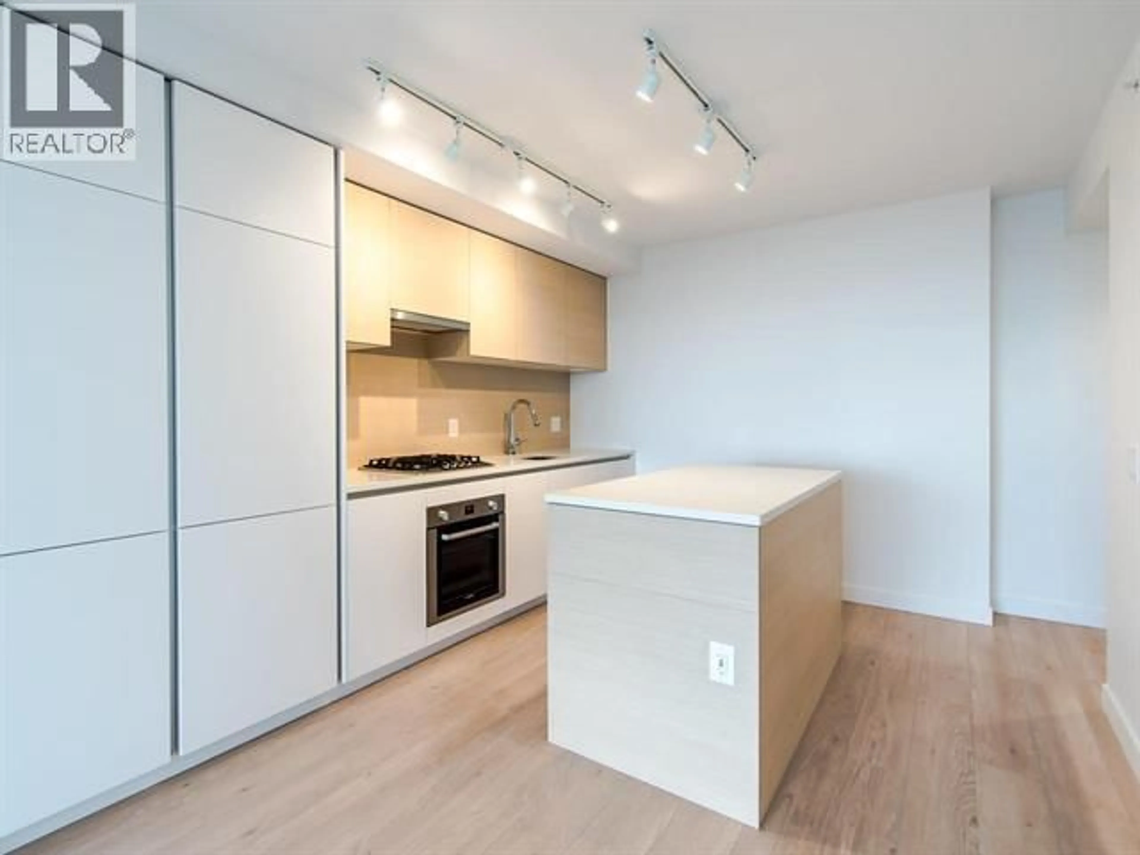 Unknown for 2003 - 652 WHITING WAY, Coquitlam British Columbia V3J0K3