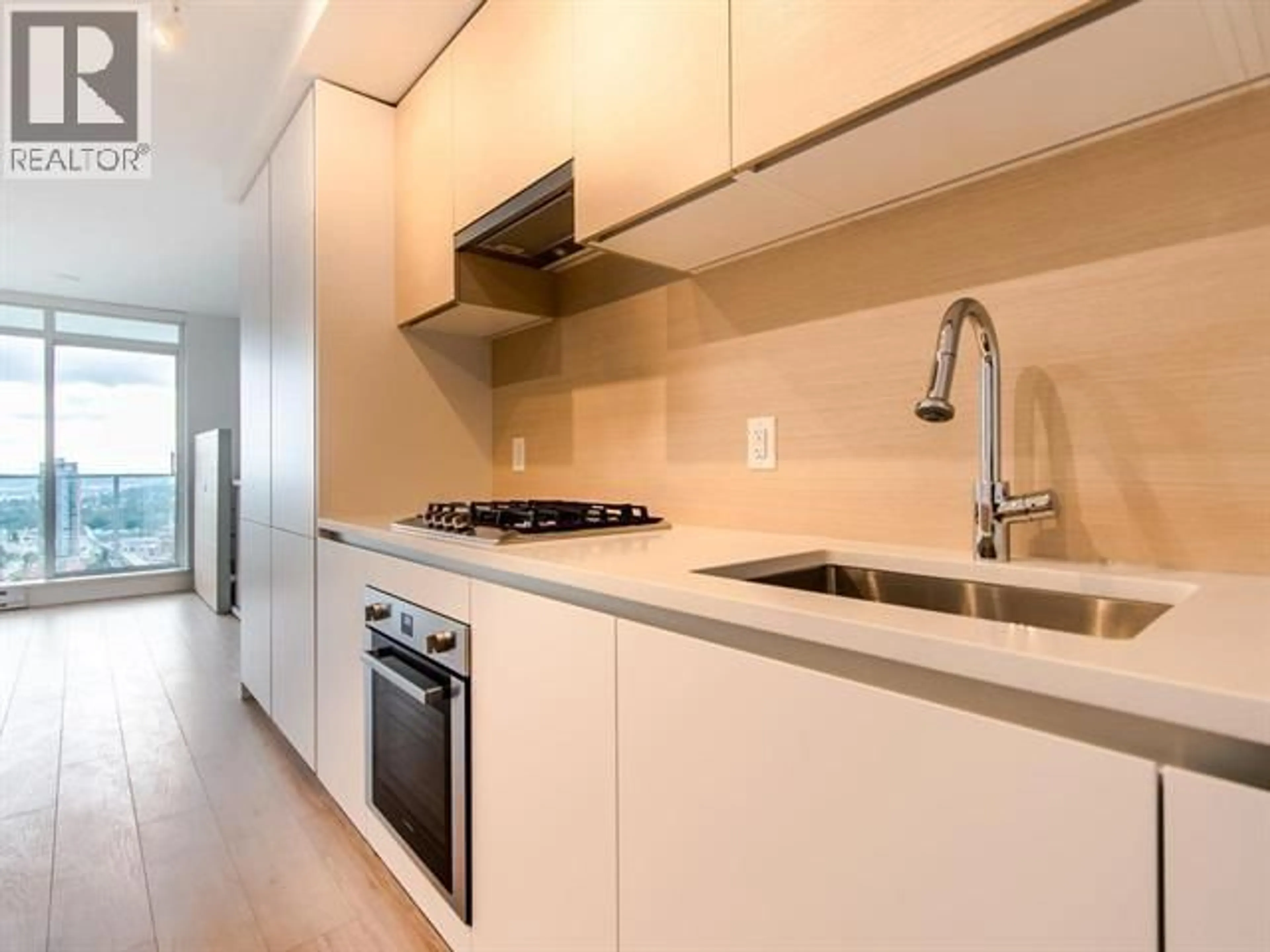 Standard kitchen, unknown for 2003 - 652 WHITING WAY, Coquitlam British Columbia V3J0K3