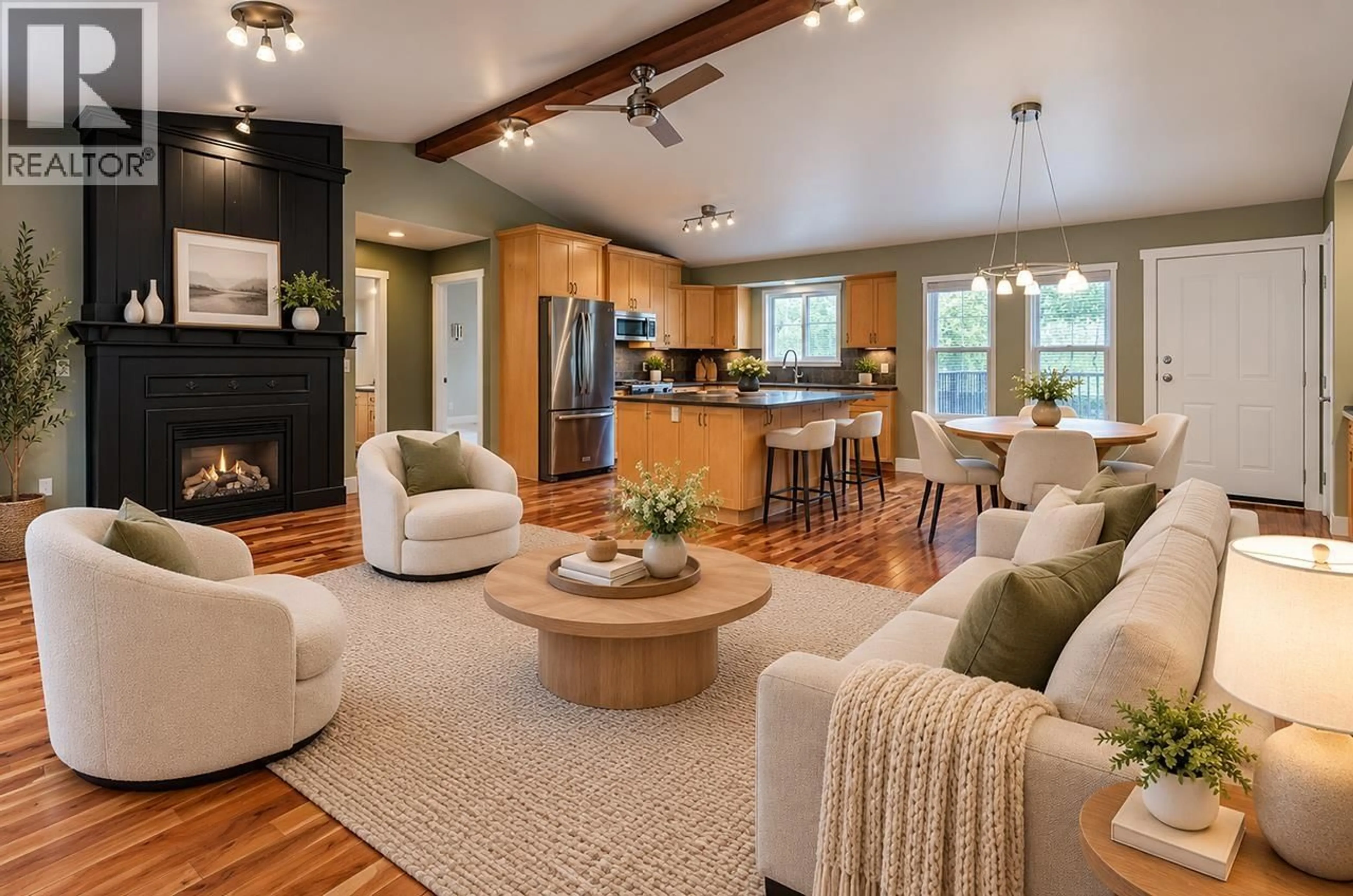 Living room with furniture, wood/laminate floor for 1032 GLENAYRE DRIVE, Port Moody British Columbia V3H1J6