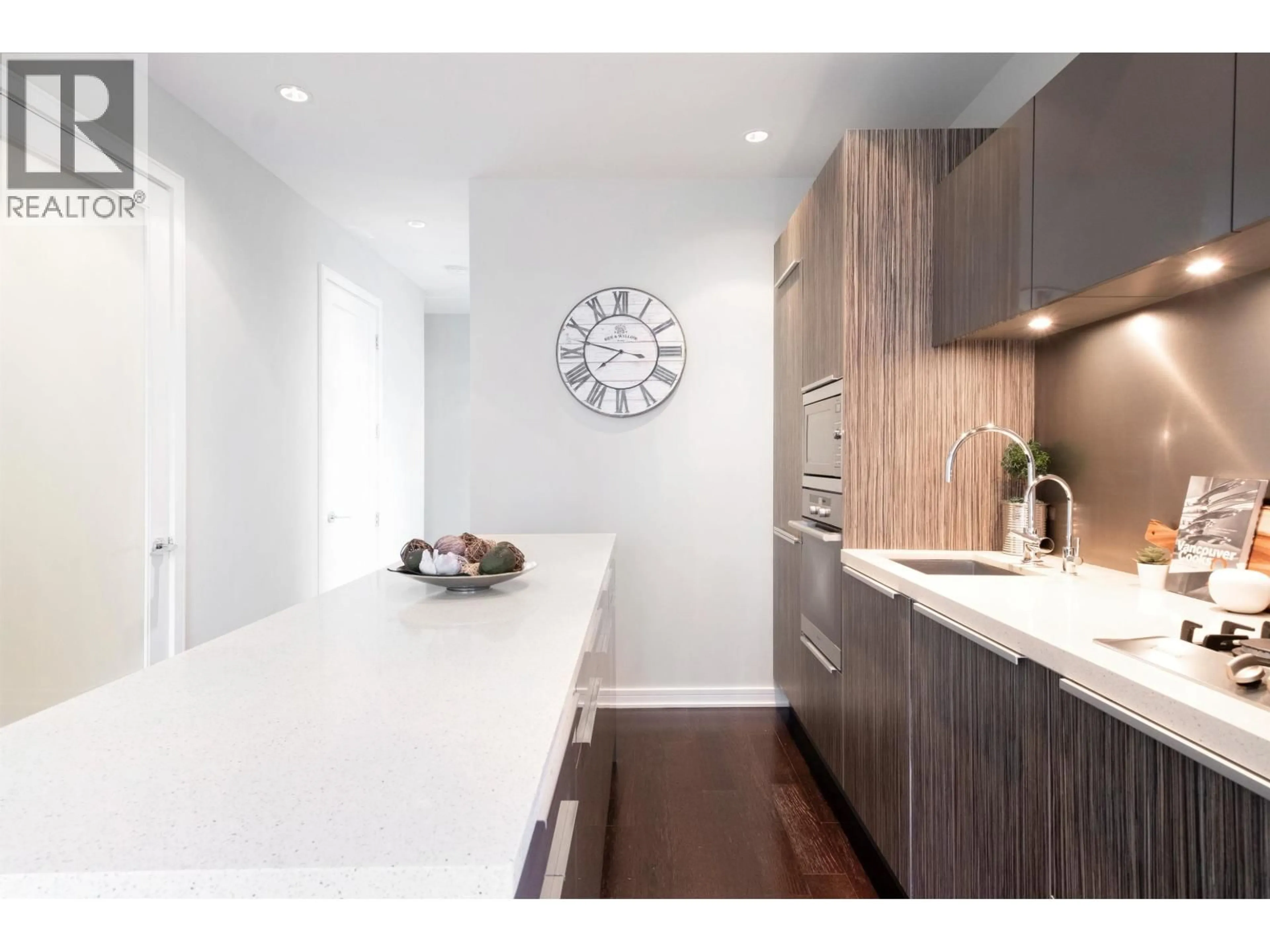 Contemporary kitchen, unknown for 310 - 123 1ST AVENUE, Vancouver British Columbia V5Y0E2