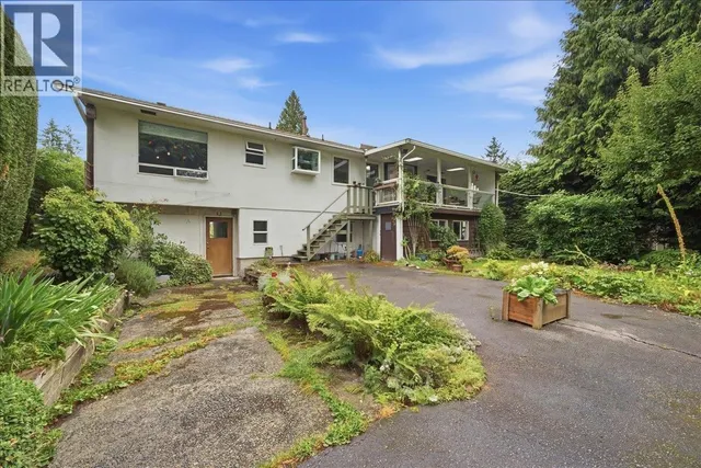 1388 CAMBRIDGE DRIVE, Coquitlam 5